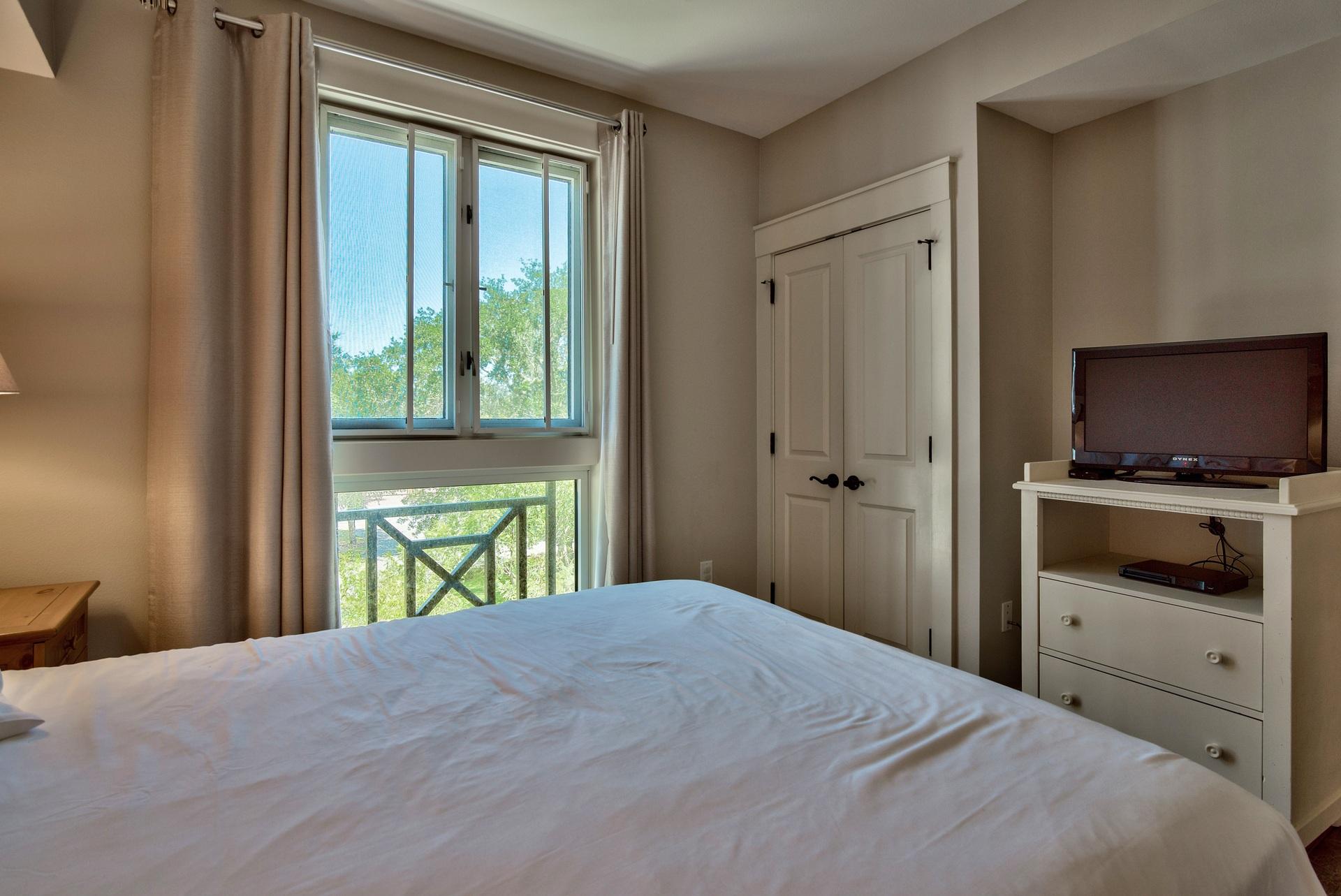 OBSERVATION POINT - Residential