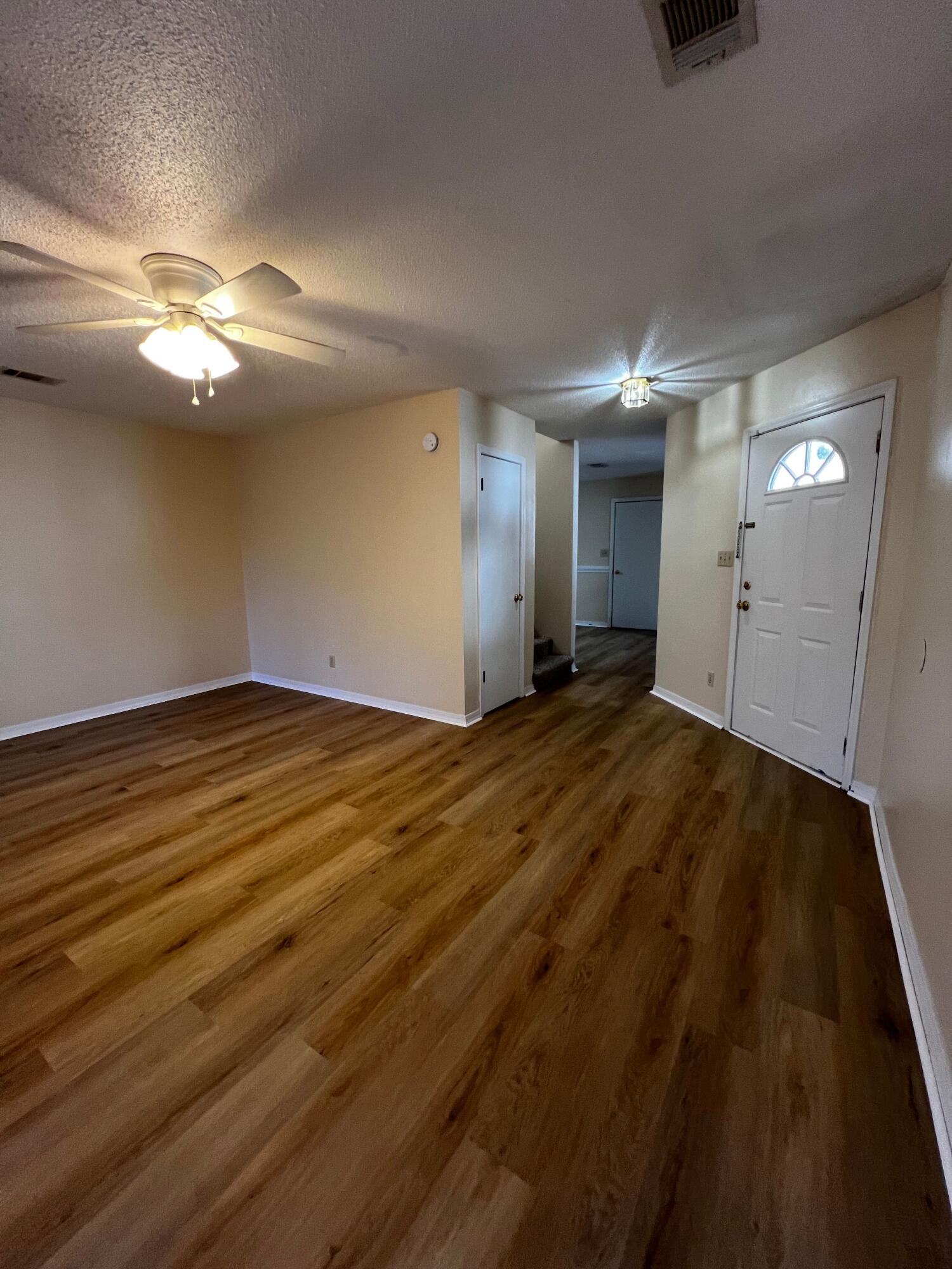 LLOYDS CRESCENT - Residential Lease