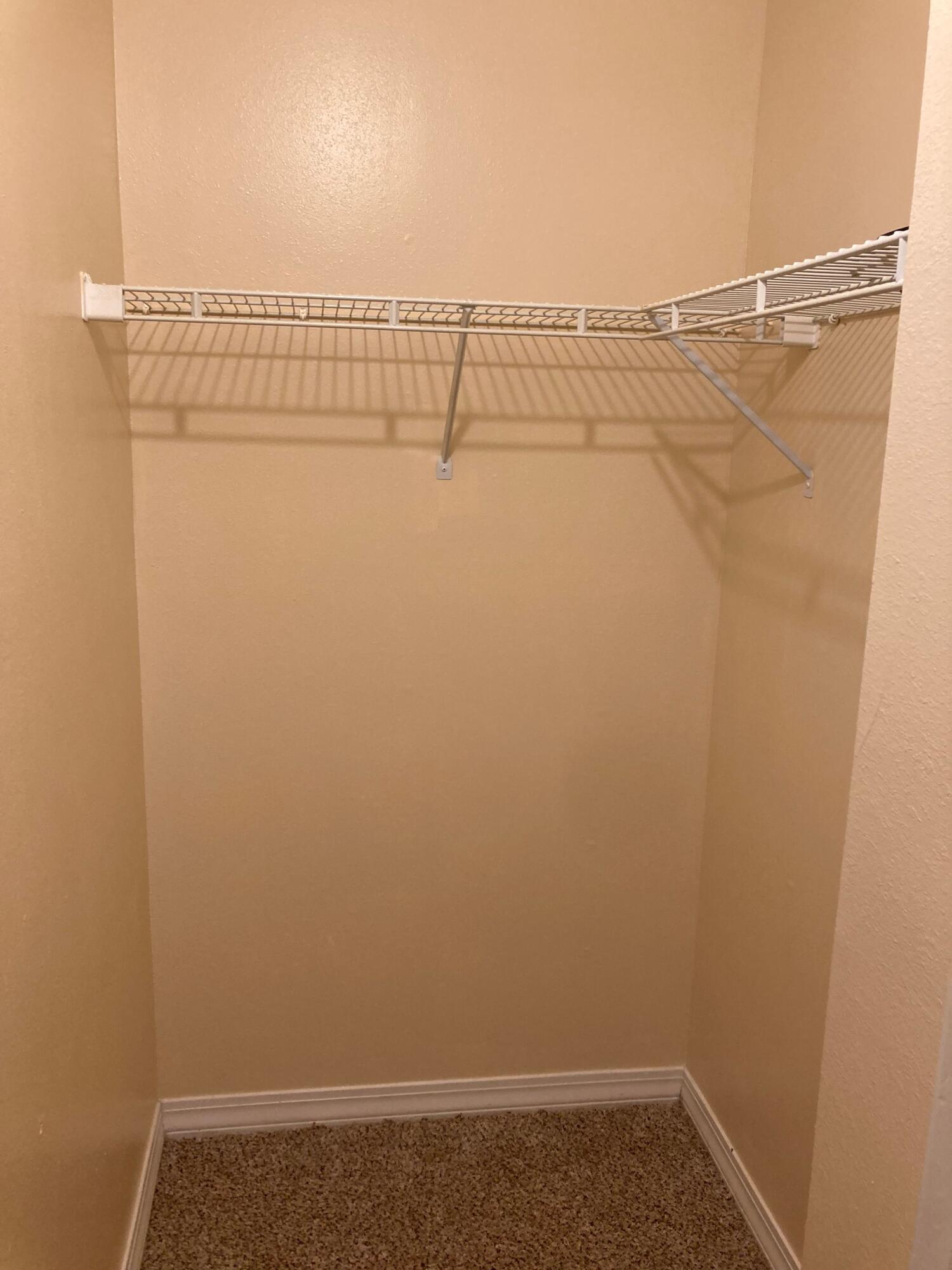 LLOYDS CRESCENT - Residential Lease