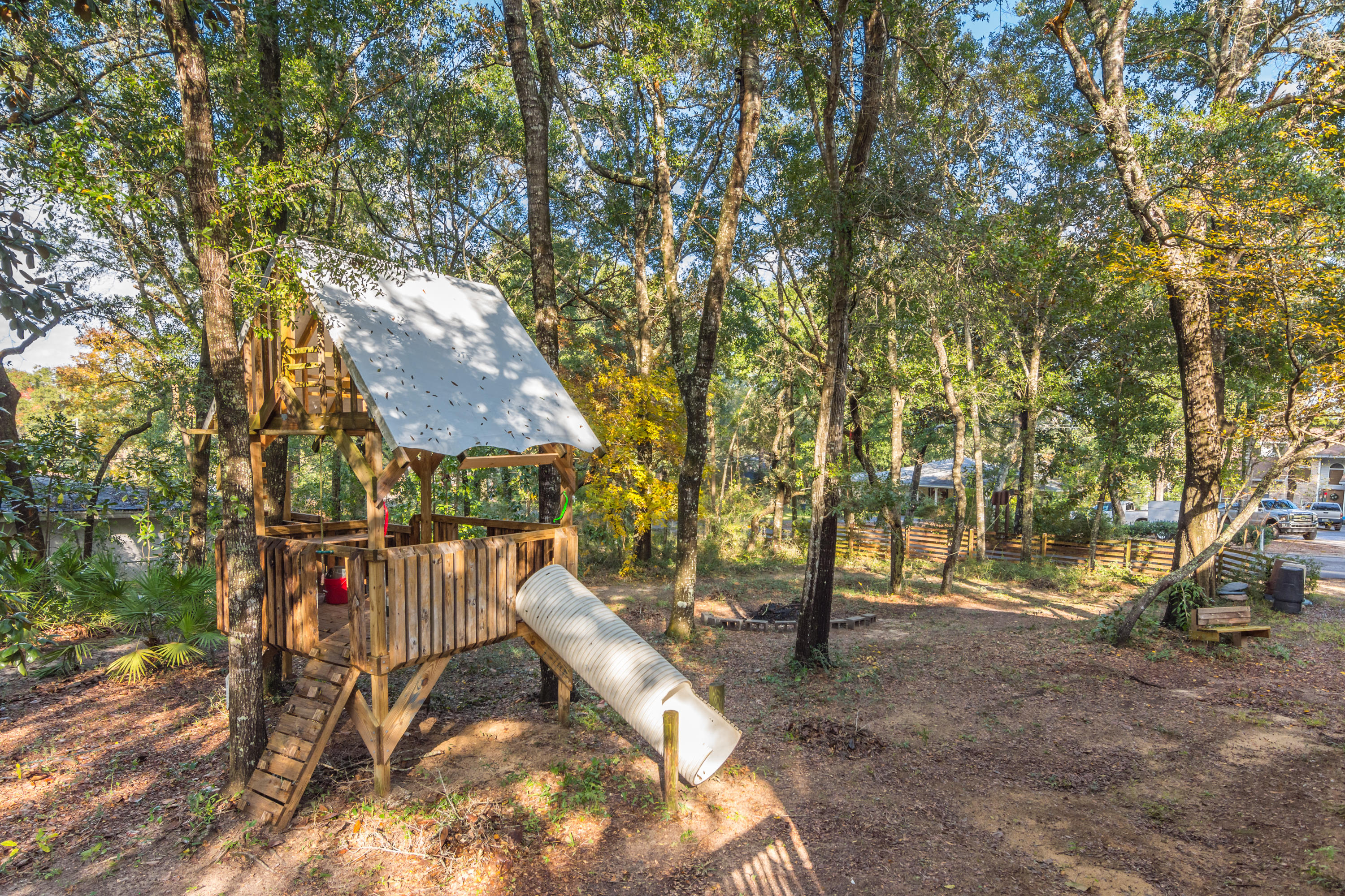 BAYWOOD ESTATES - Residential