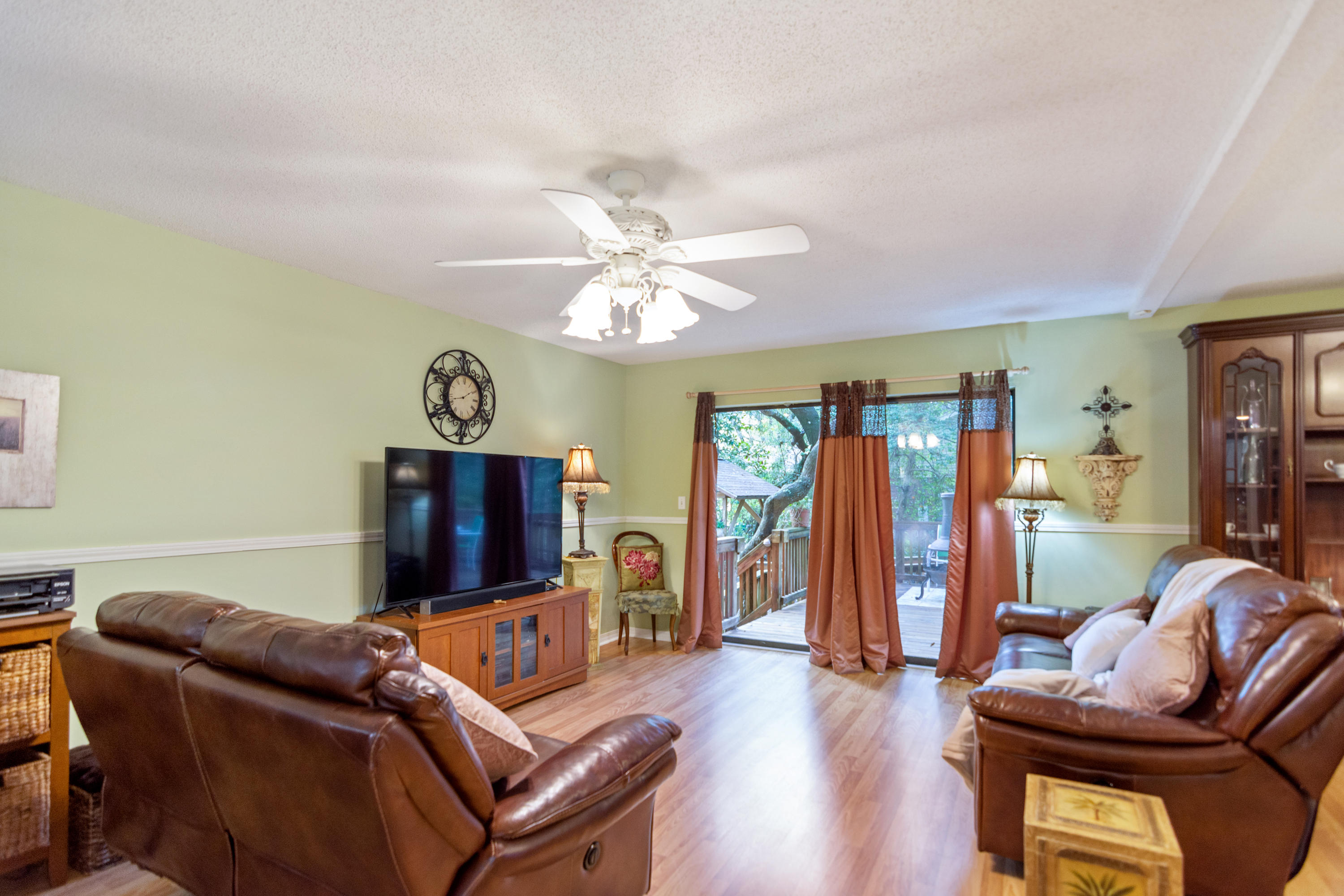 BAYWOOD ESTATES - Residential