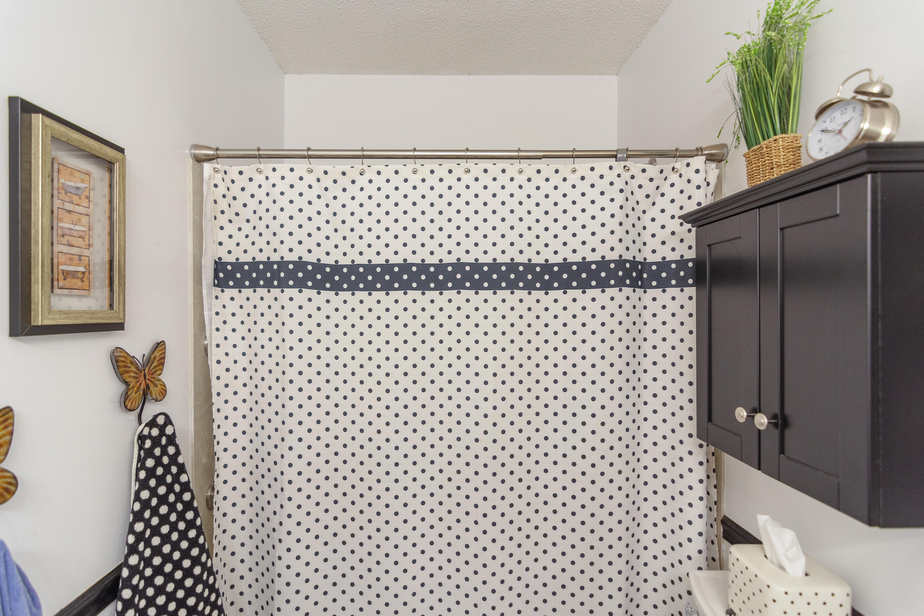 BAYWOOD ESTATES - Residential