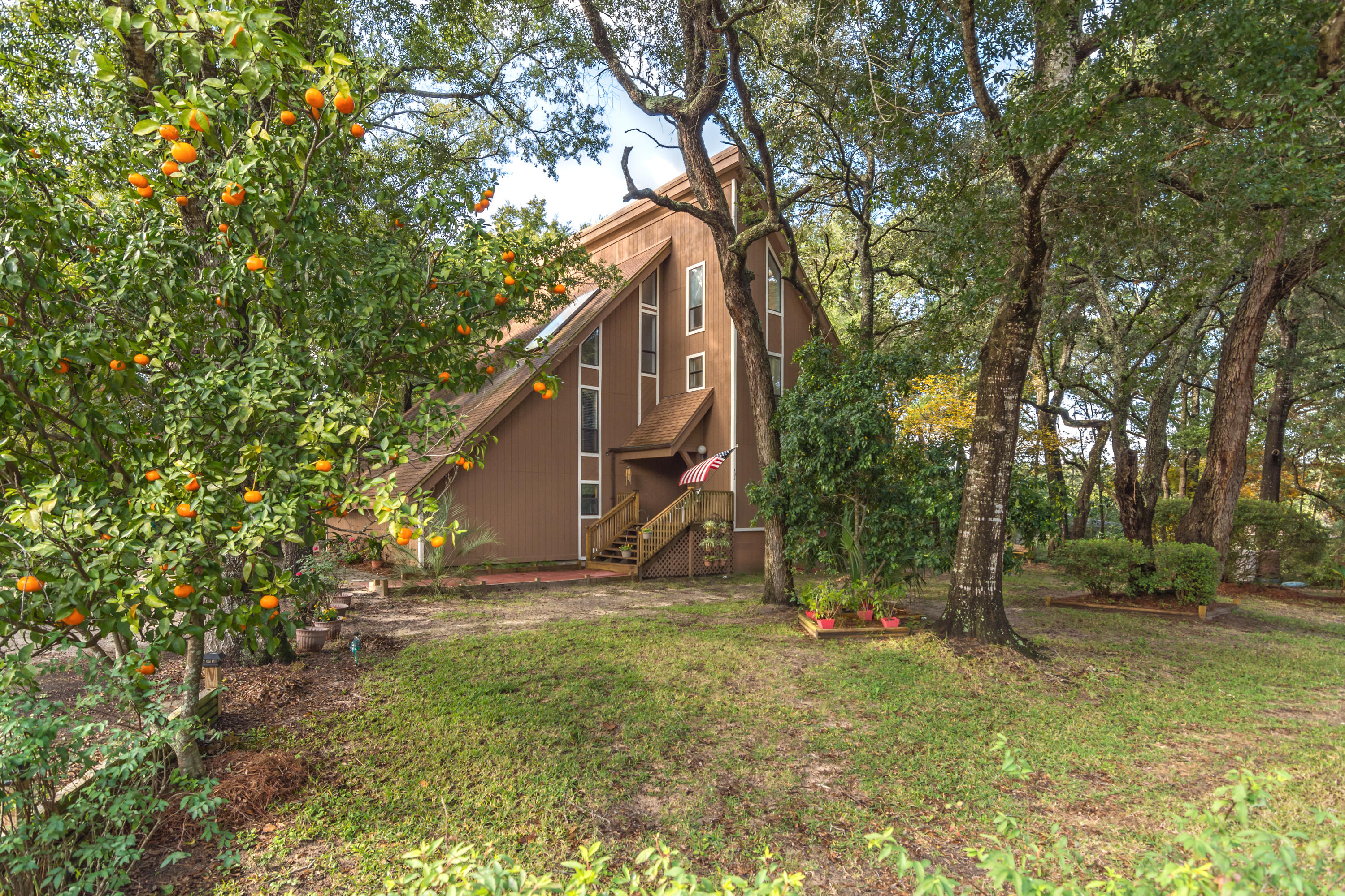 BAYWOOD ESTATES - Residential