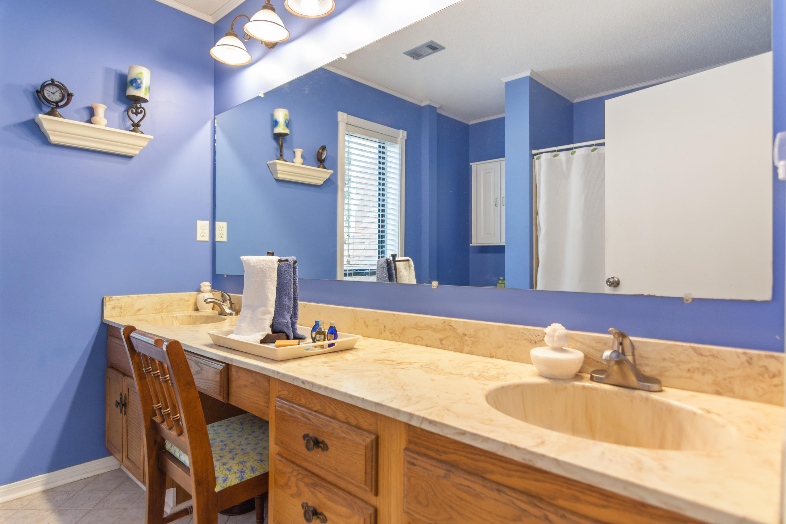 BAYWOOD ESTATES - Residential