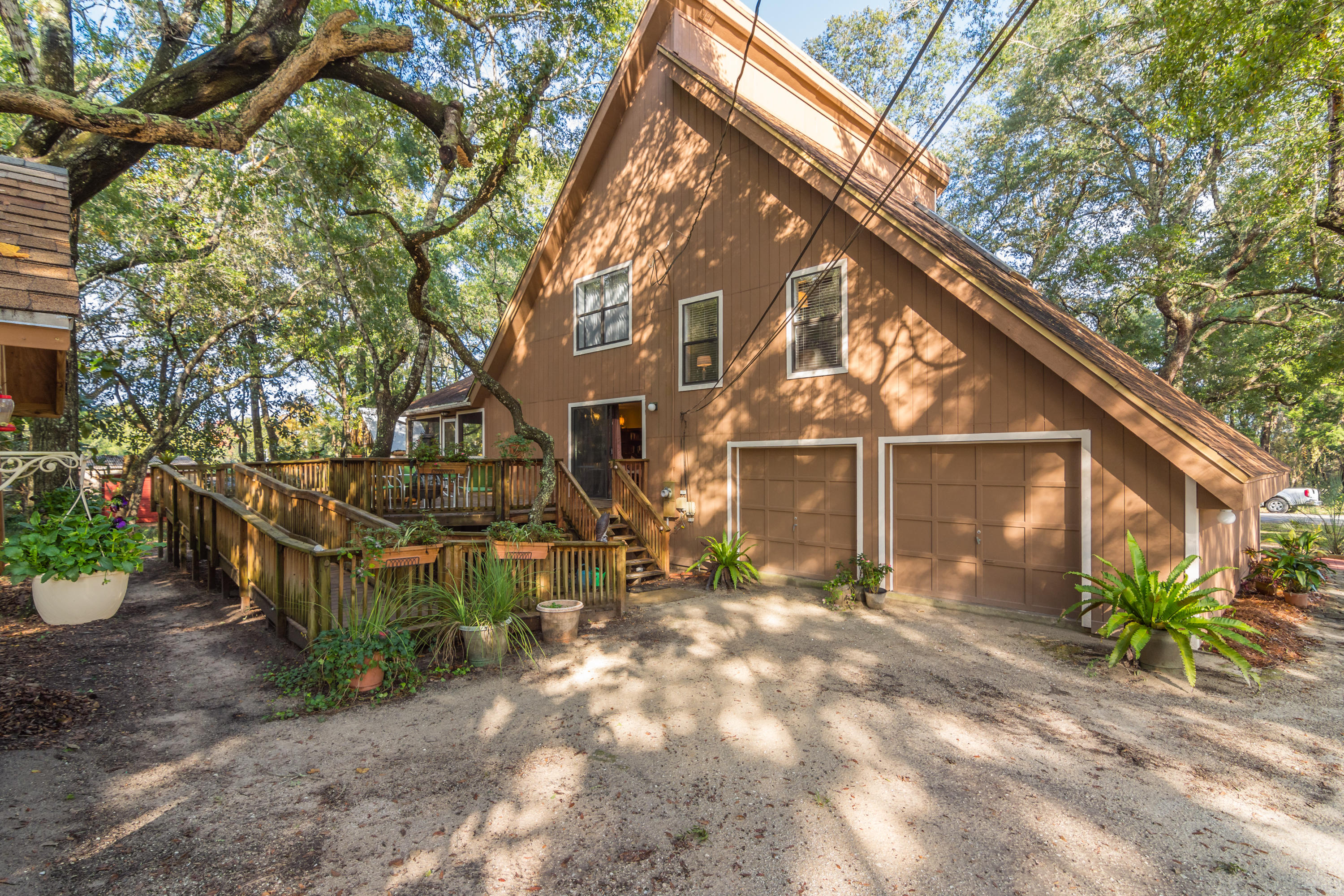 BAYWOOD ESTATES - Residential