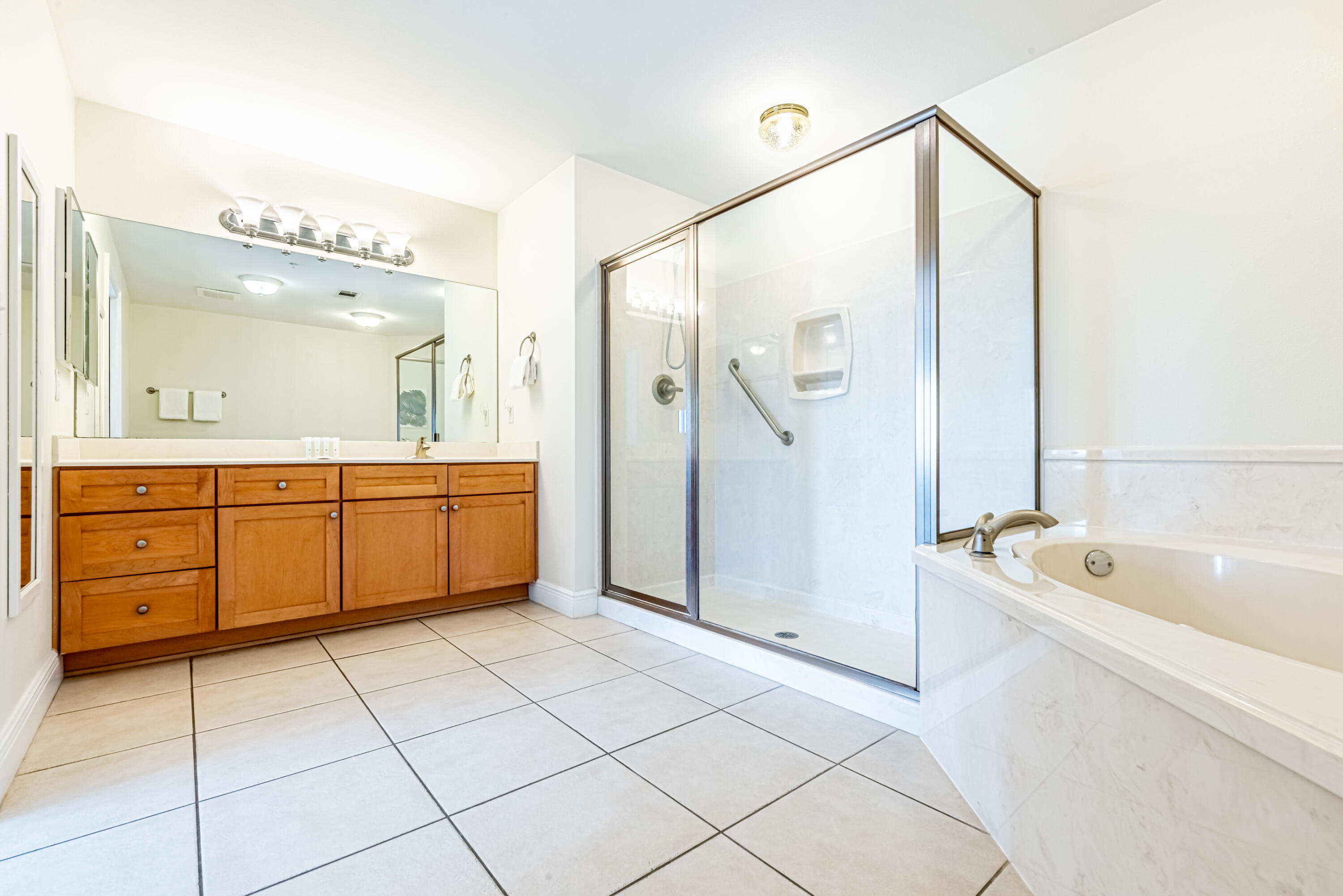 CASSINE STATION - Residential Lease