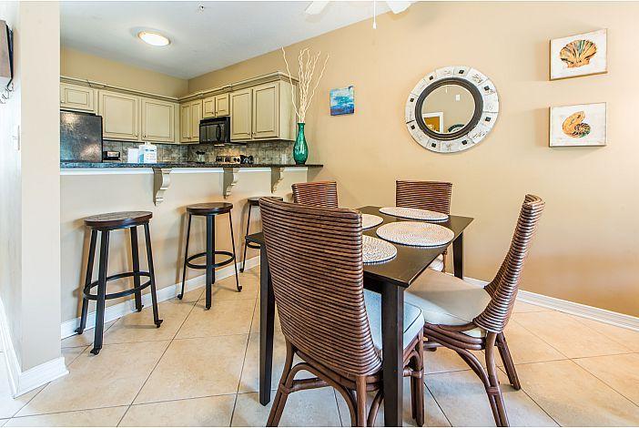 HERON'S WATCH CONDO PH 7 - Residential