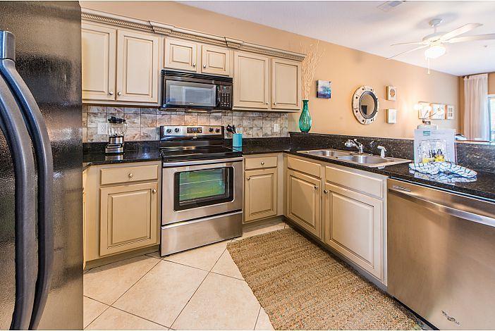 HERON'S WATCH CONDO PH 7 - Residential