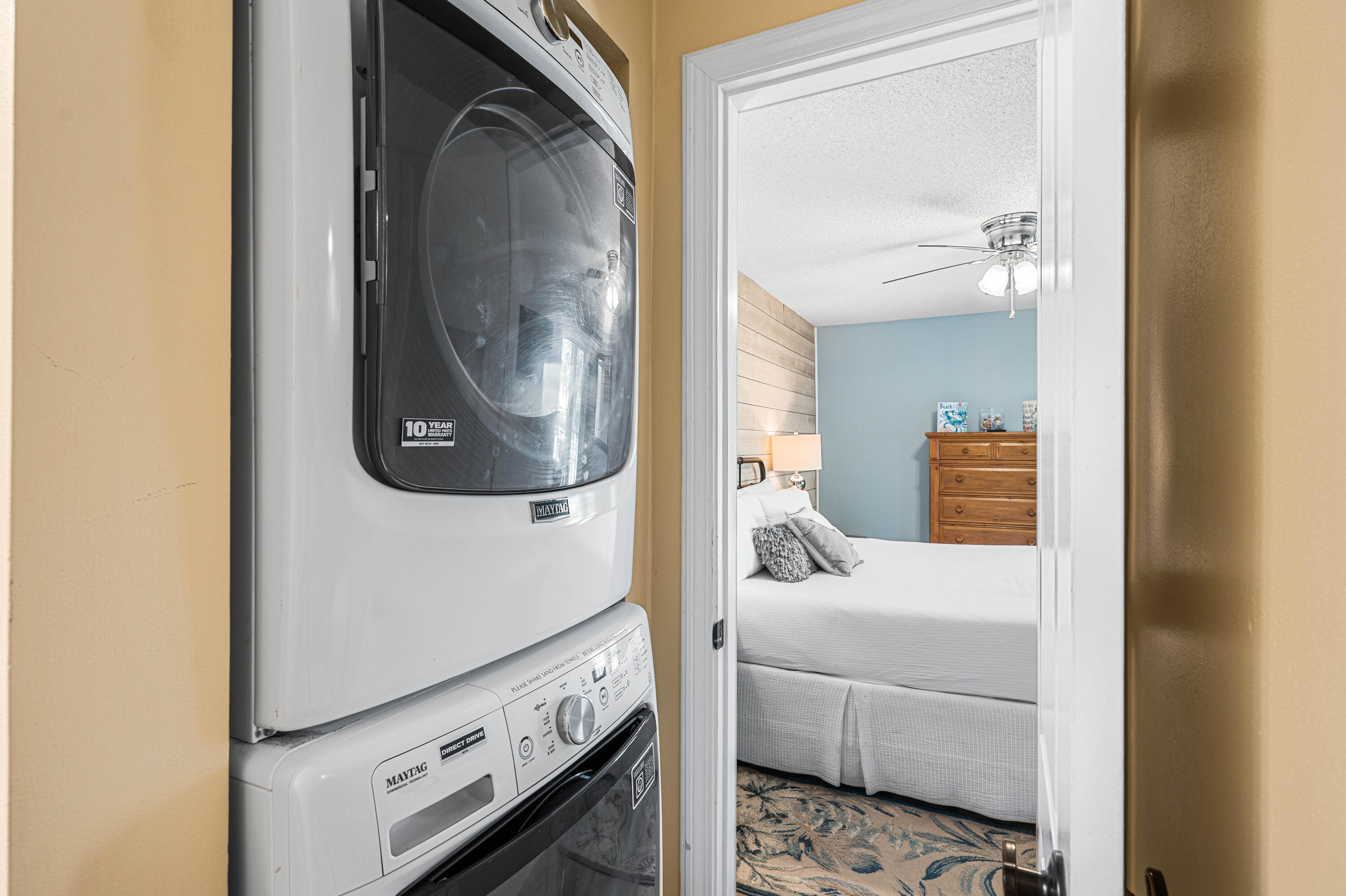 TRADEWIND CONDOS - Residential