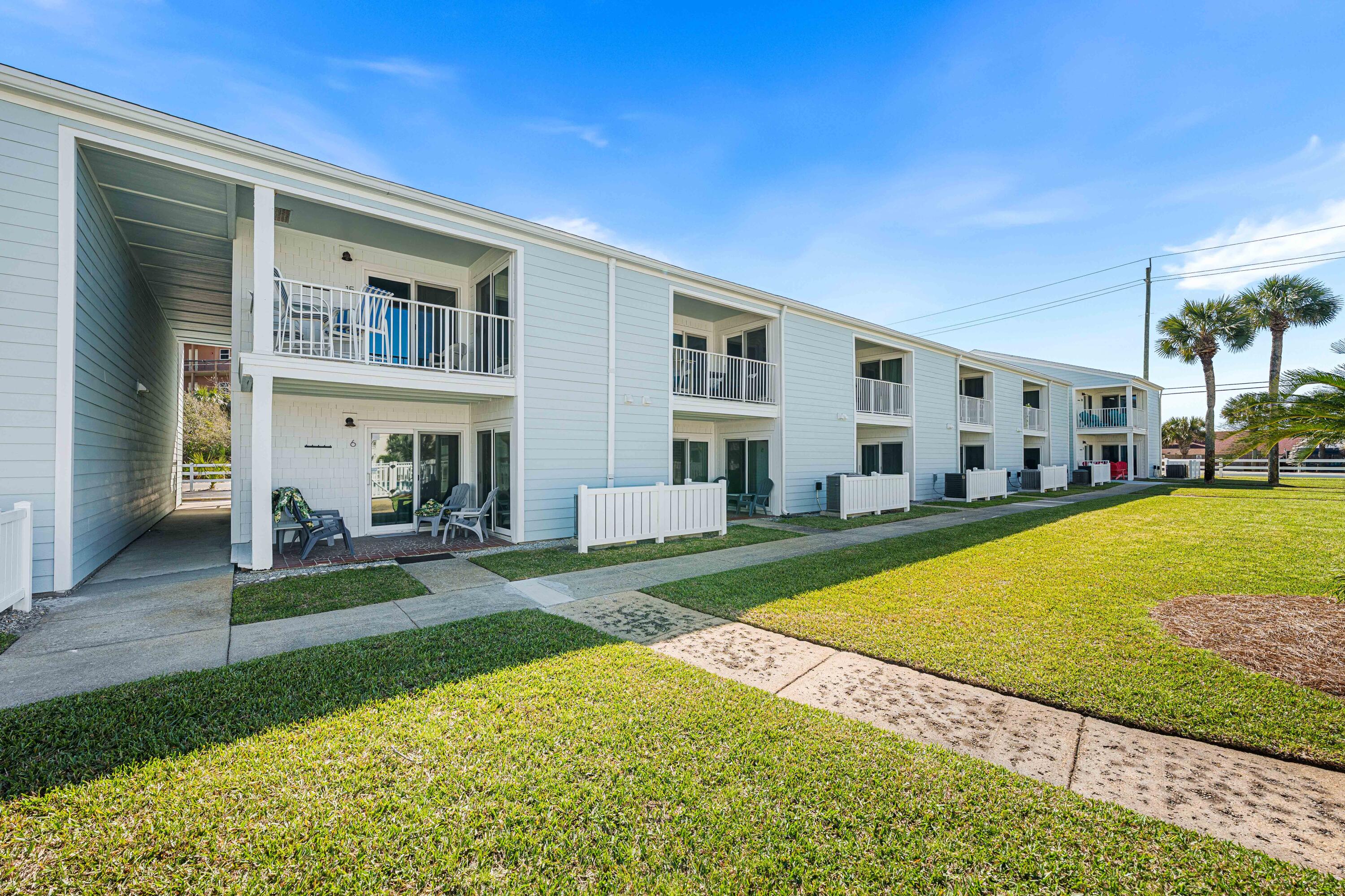 TRADEWIND CONDOS - Residential