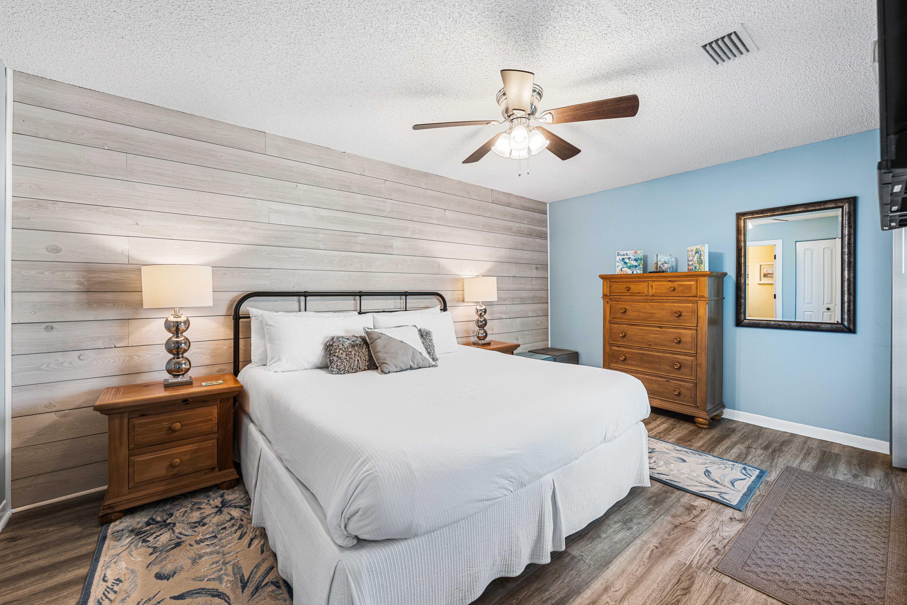 TRADEWIND CONDOS - Residential