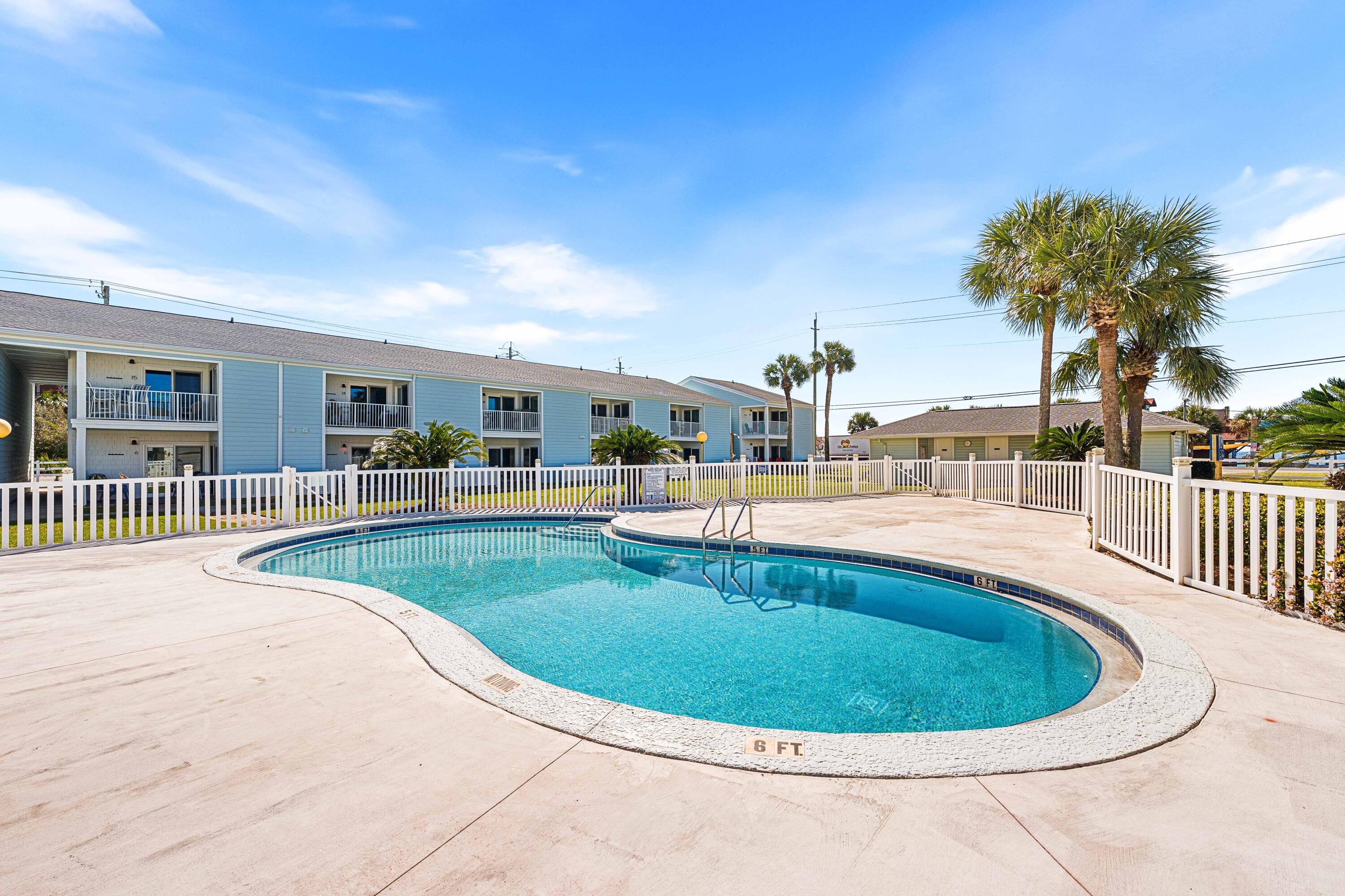 TRADEWIND CONDOS - Residential