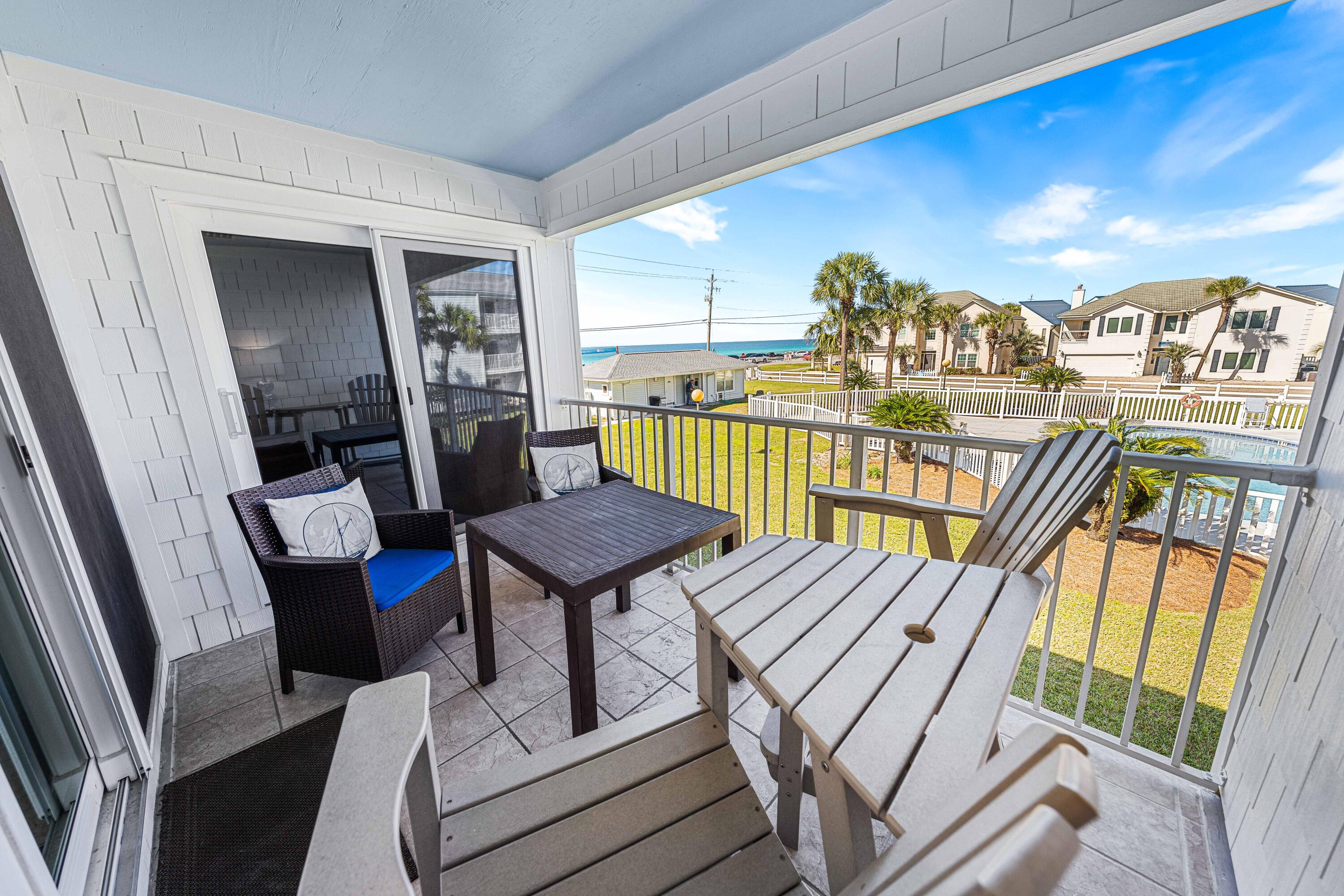 TRADEWIND CONDOS - Residential