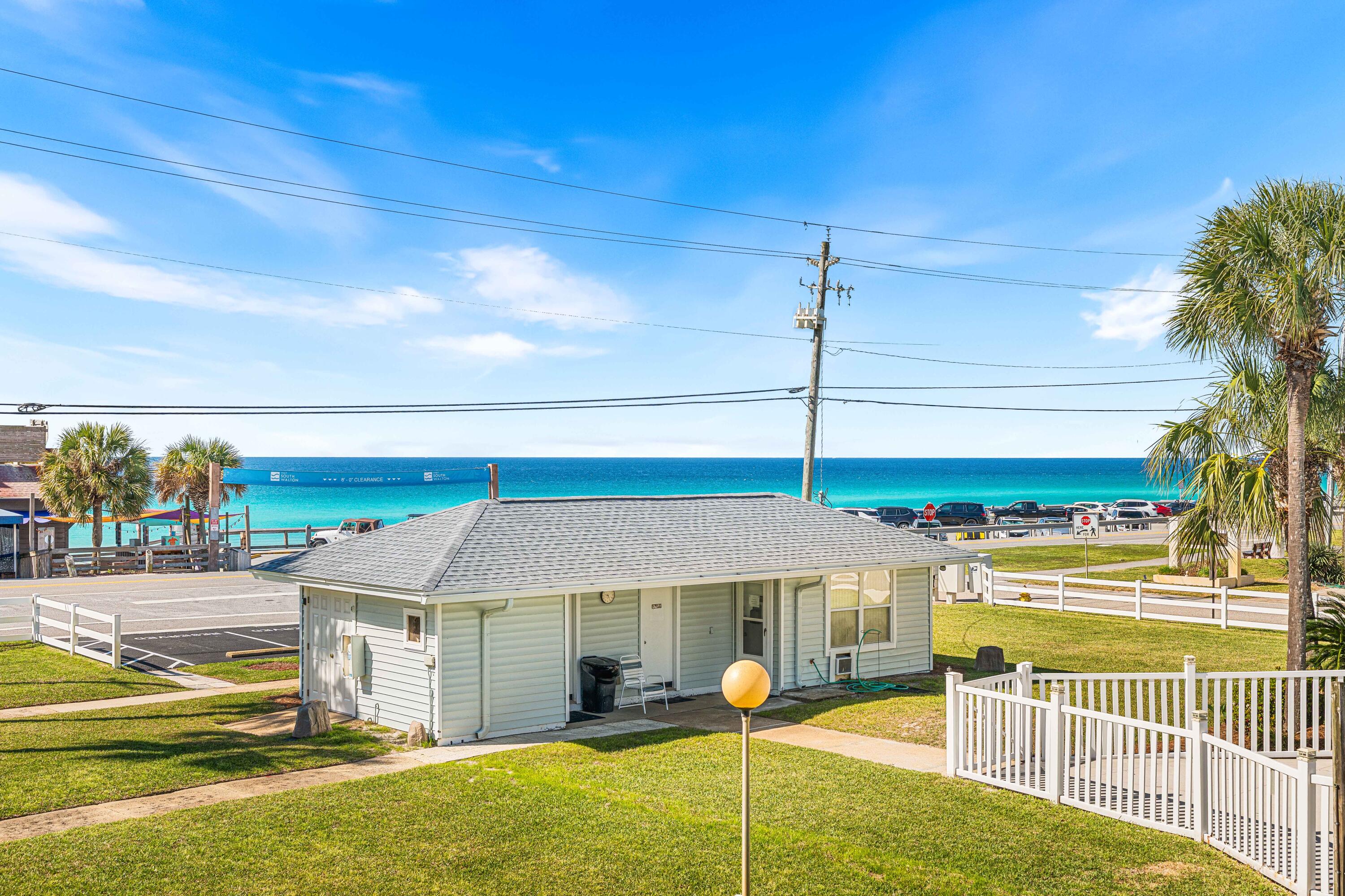 TRADEWIND CONDOS - Residential