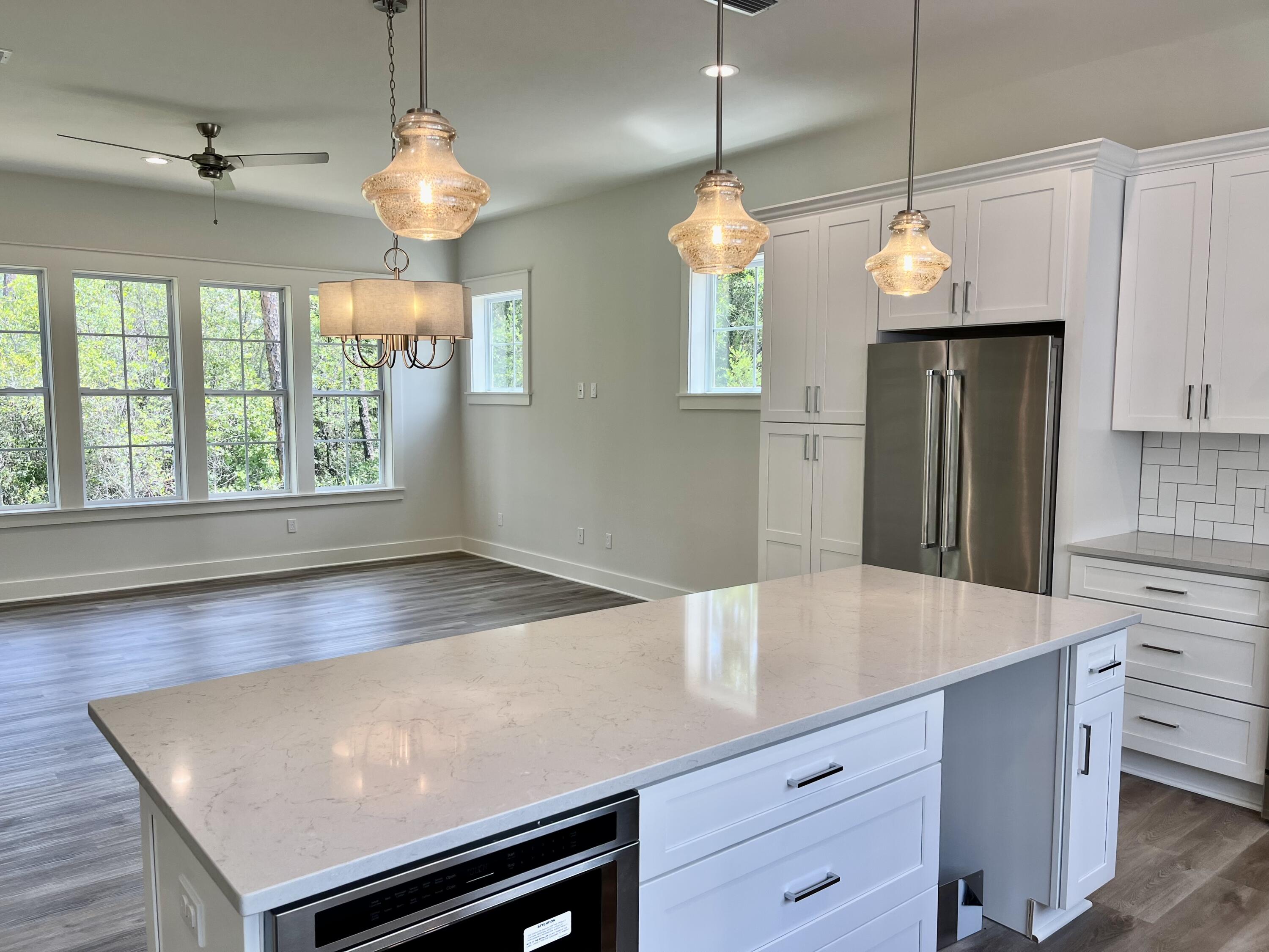 TREETOP VILLAGE - Residential