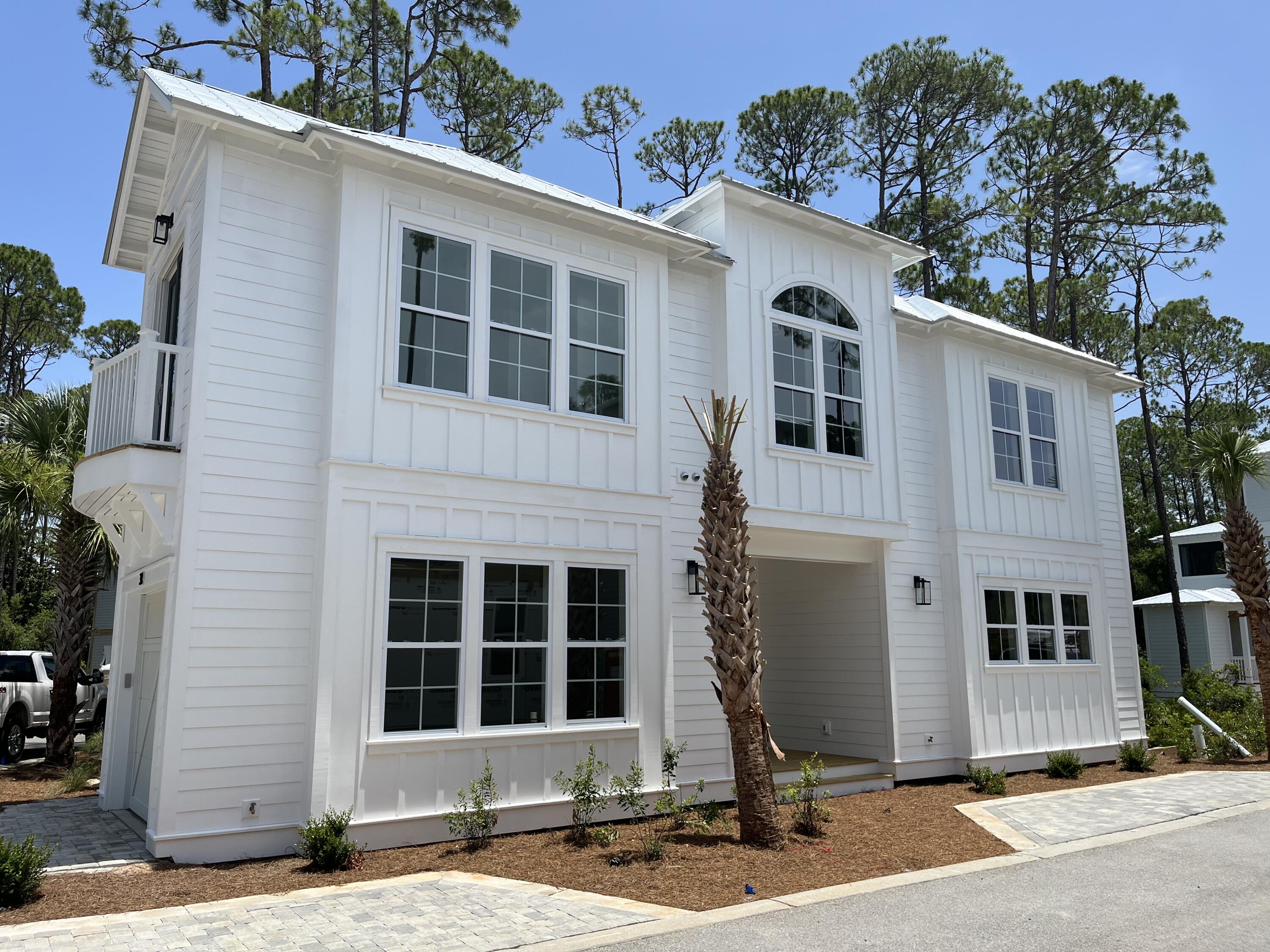 TREETOP VILLAGE - Residential