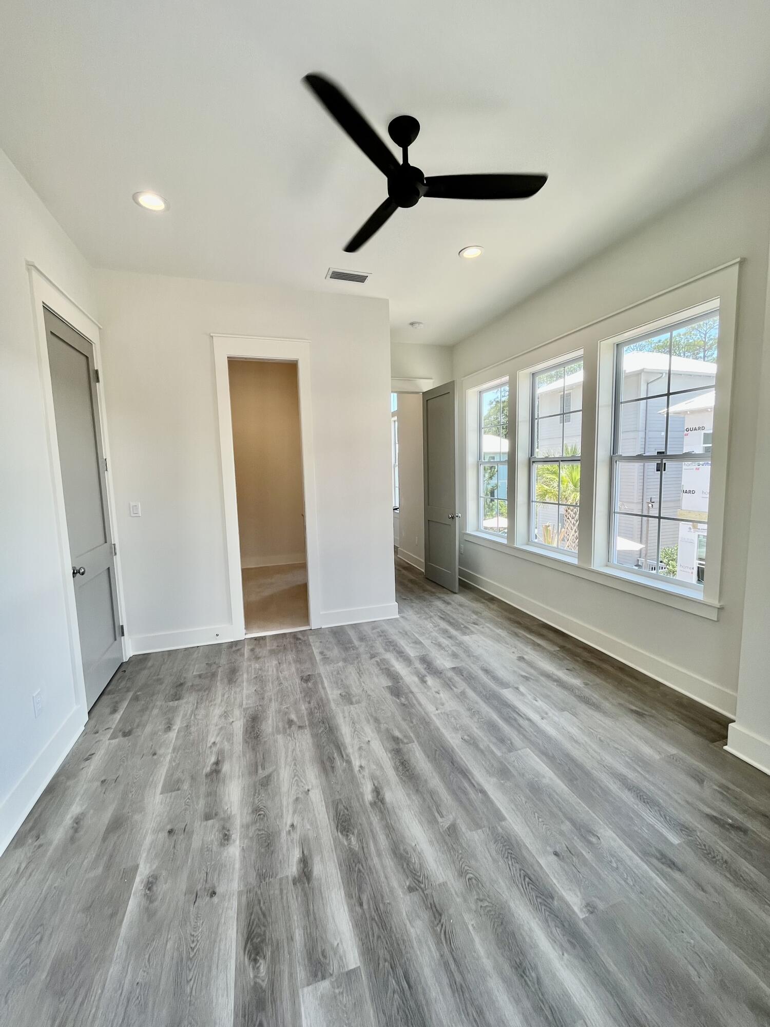 TREETOP VILLAGE - Residential