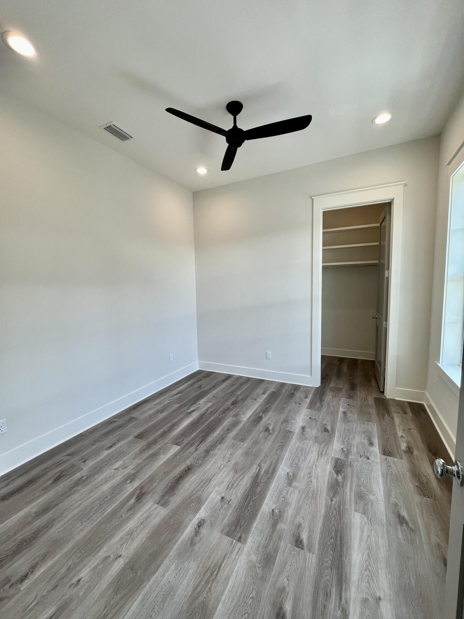 TREETOP VILLAGE - Residential