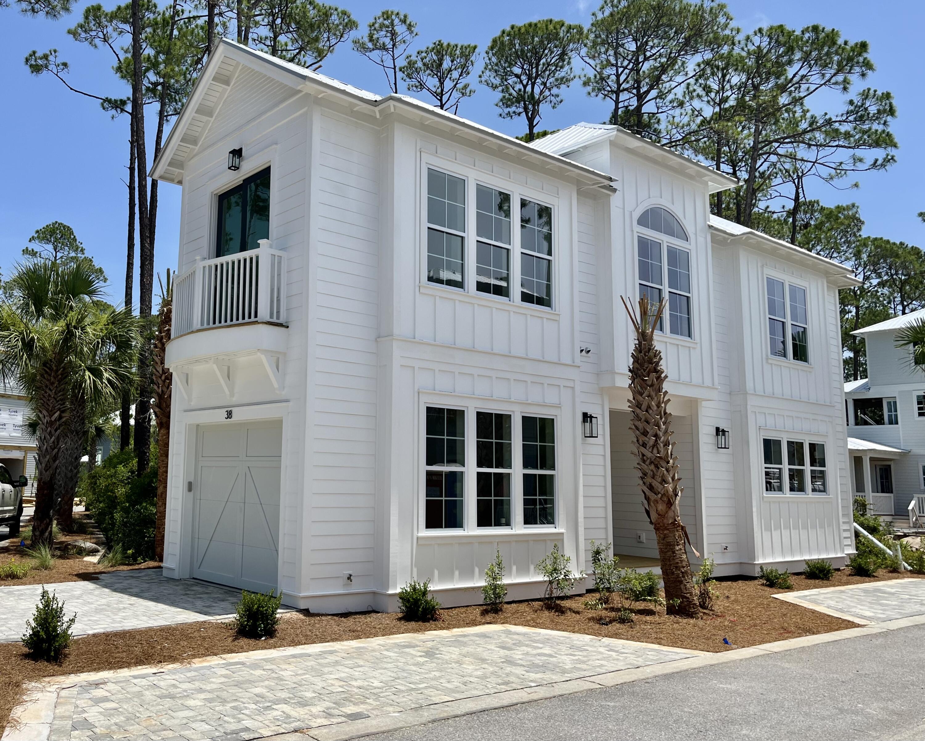 TREETOP VILLAGE - Residential