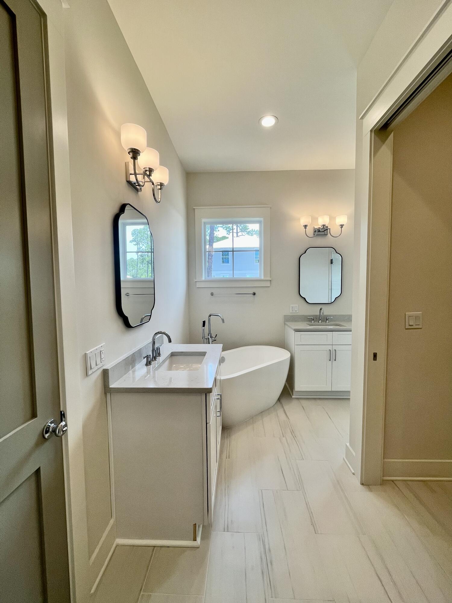 TREETOP VILLAGE - Residential