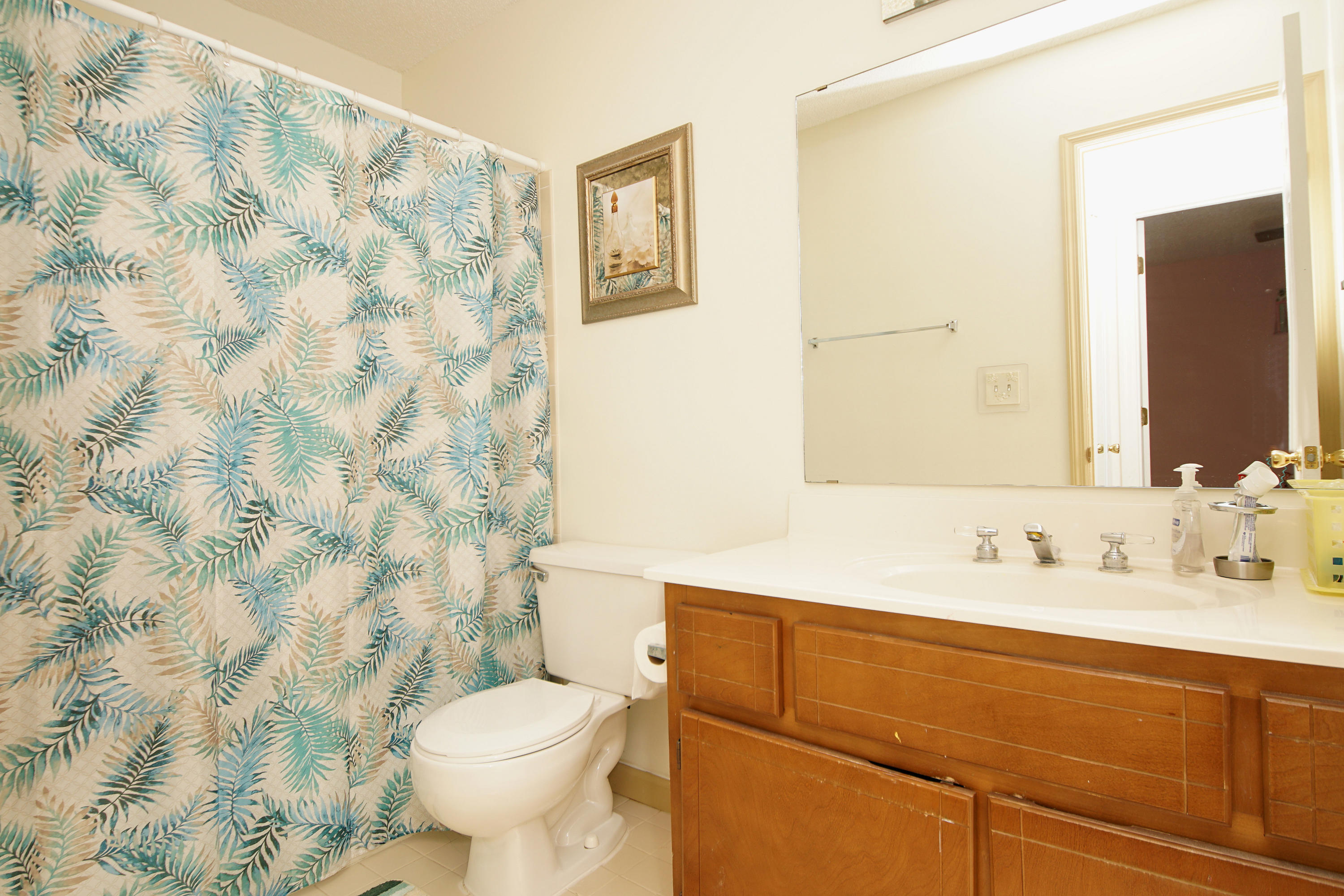 HOLLYROD PARK - Residential