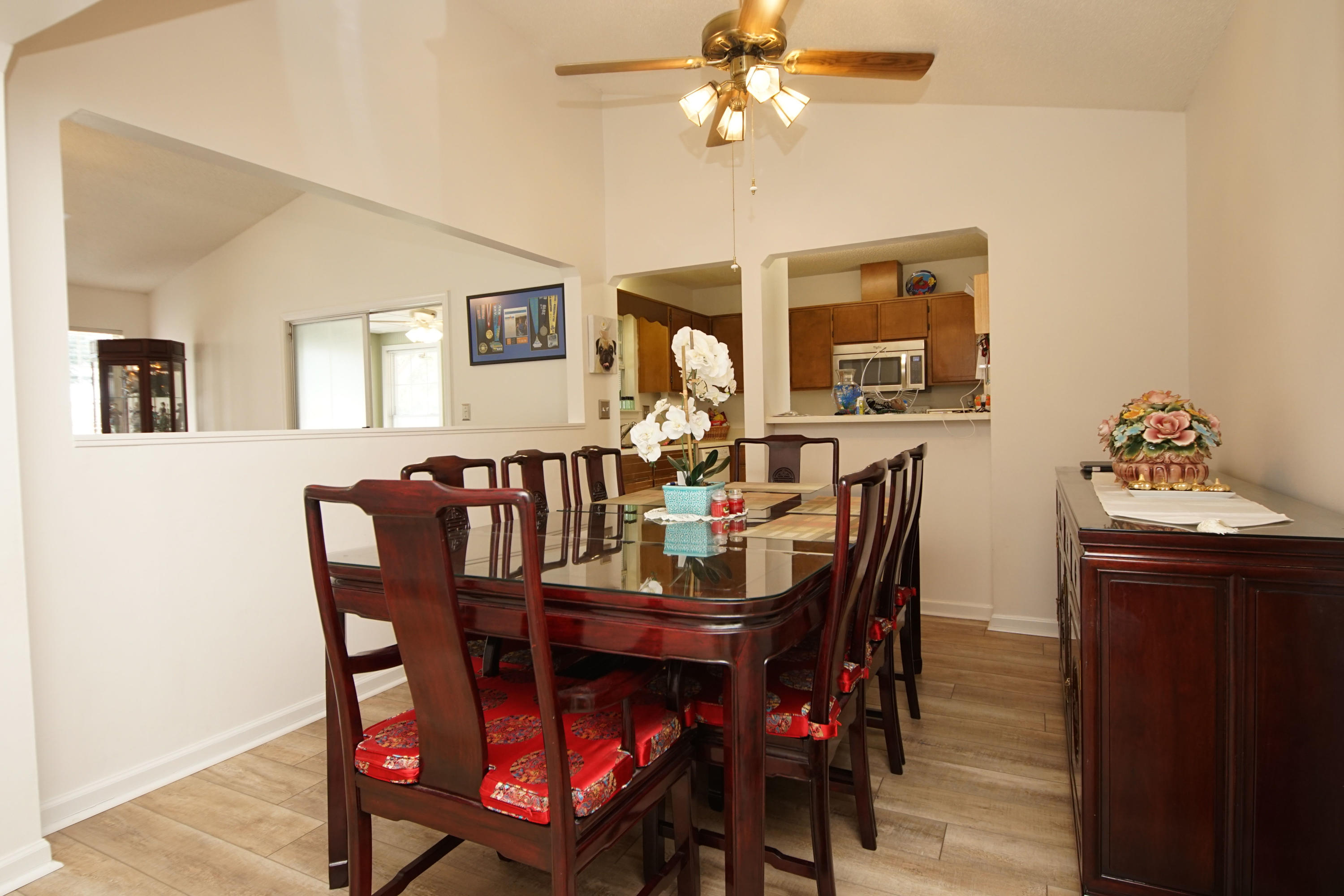 HOLLYROD PARK - Residential