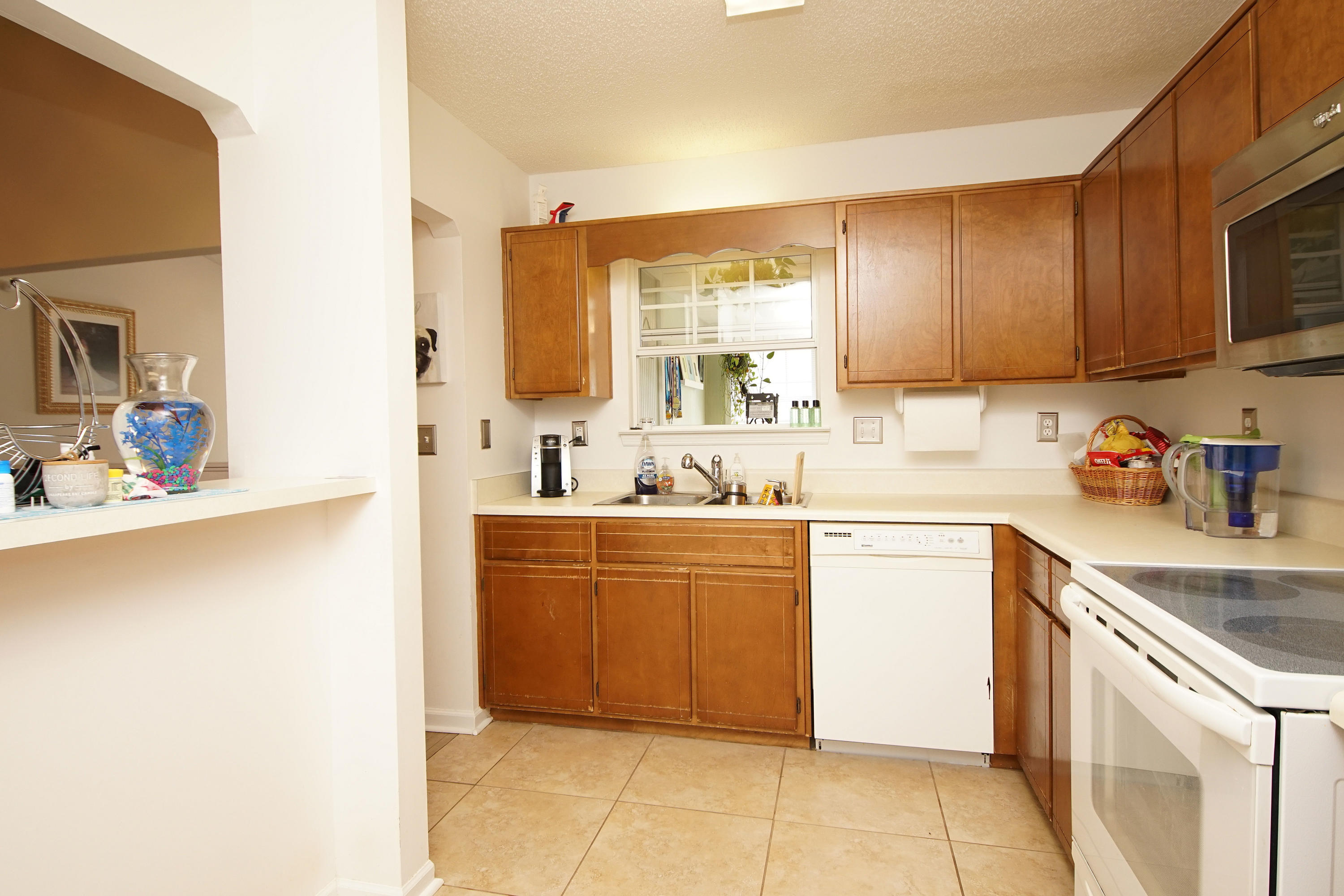 HOLLYROD PARK - Residential