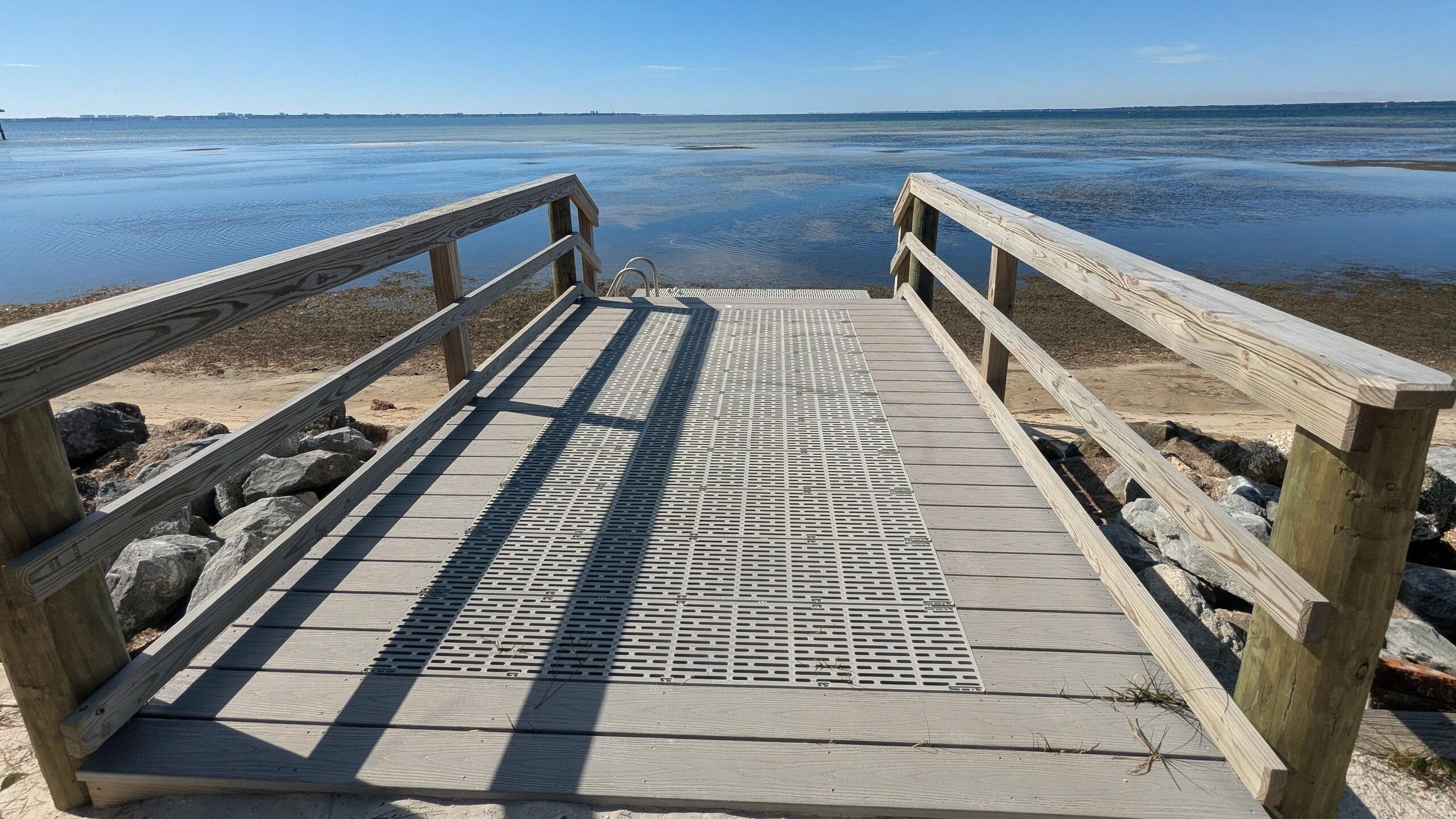 SOUTHMINSTER VILLAGE - Residential