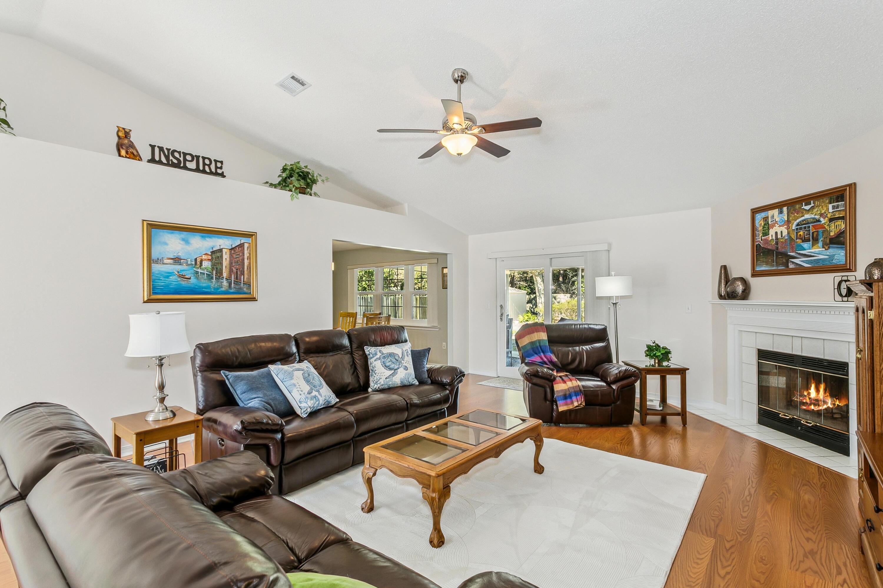 SOUTHMINSTER VILLAGE - Residential