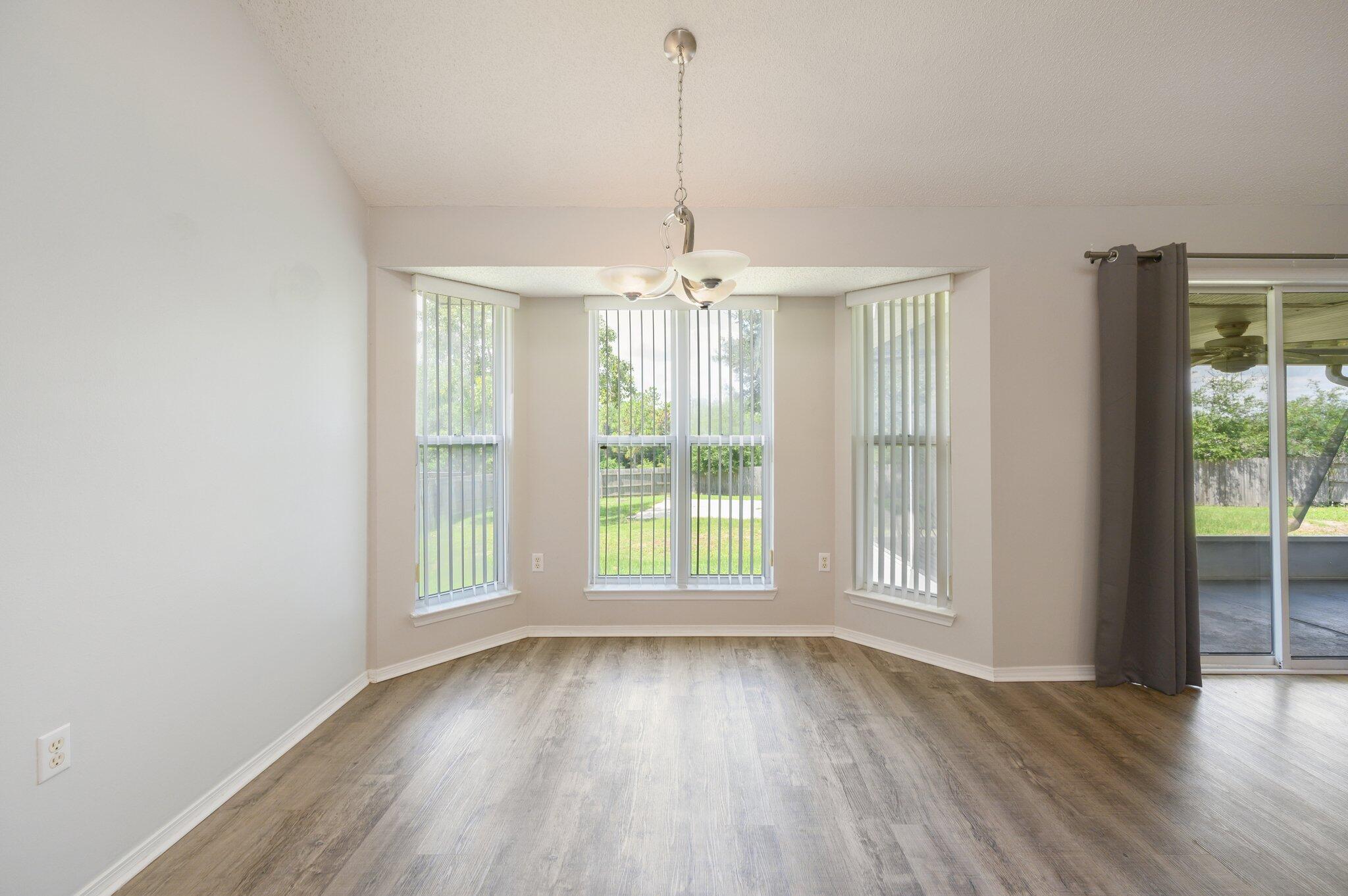 RIVERCHASE S/D PH 2 - Residential