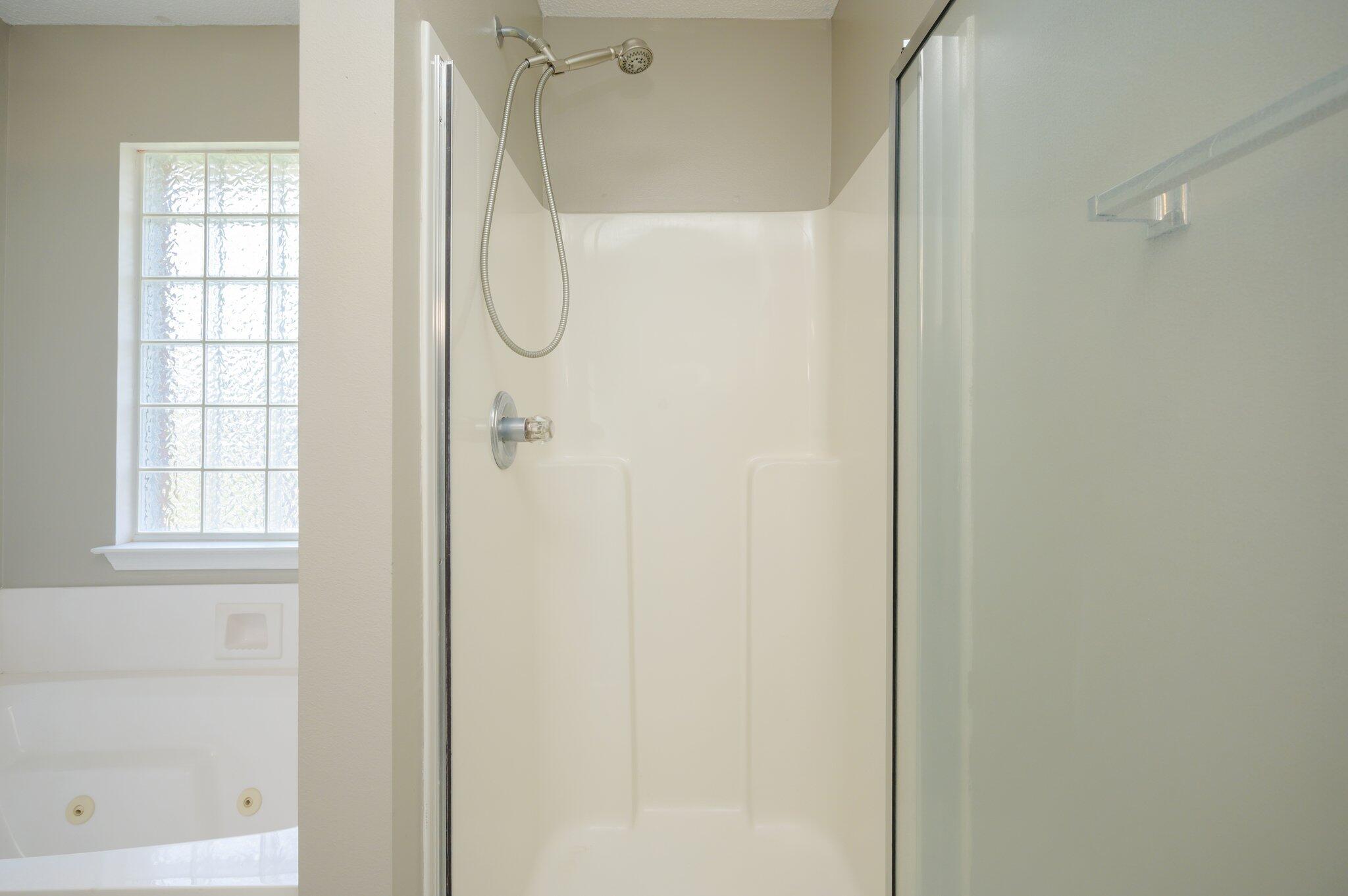 RIVERCHASE S/D PH 2 - Residential