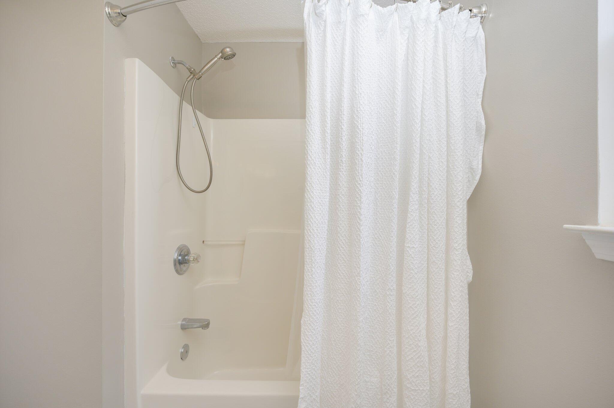 RIVERCHASE S/D PH 2 - Residential