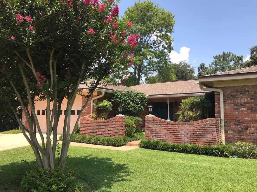 Well maintained All Brick 4 Bedroom home on 1/2 acre in the highly desired Subdivision of Lake Lorraine, just a 5 minute drive to Eglin AFB. Living room, separate dining room and a family room with a fireplace. The kitchen comes fully equipped, light and bright with a large picture window to enjoy bird watching while enjoying your morning coffee. All good size bedrooms. The Master boasts double vanities and walk-in closet. The 2nd bath also has double vanities. The spacious laundry room is located right off the kitchen and Washer/Dryer convey. Large double garage and Sellers are leaving the 2nd refrigerator also. The backyard is huge, plenty of room for a pool and very private since there is not a home behind this property. Enjoy blueberries, pears grapevines and flowering plants the Owners have enjoyed through the years. The large, really nice Workshop is 18 x 15 and has electricity. It is actually 2 rooms and it has a ramp on one side to store lawnmowers etc.. Well pump and Sprinklers and back yard is completely fenced, a really private oasis! Roof replaced in 2005. A couple of ceiling stains were prior to new roof.  A/C condenser and evaporator in 2004 . Copper wiring!
If you have been looking for a lovingly cared for family home this is the one!
Buyers to verify all measurements.