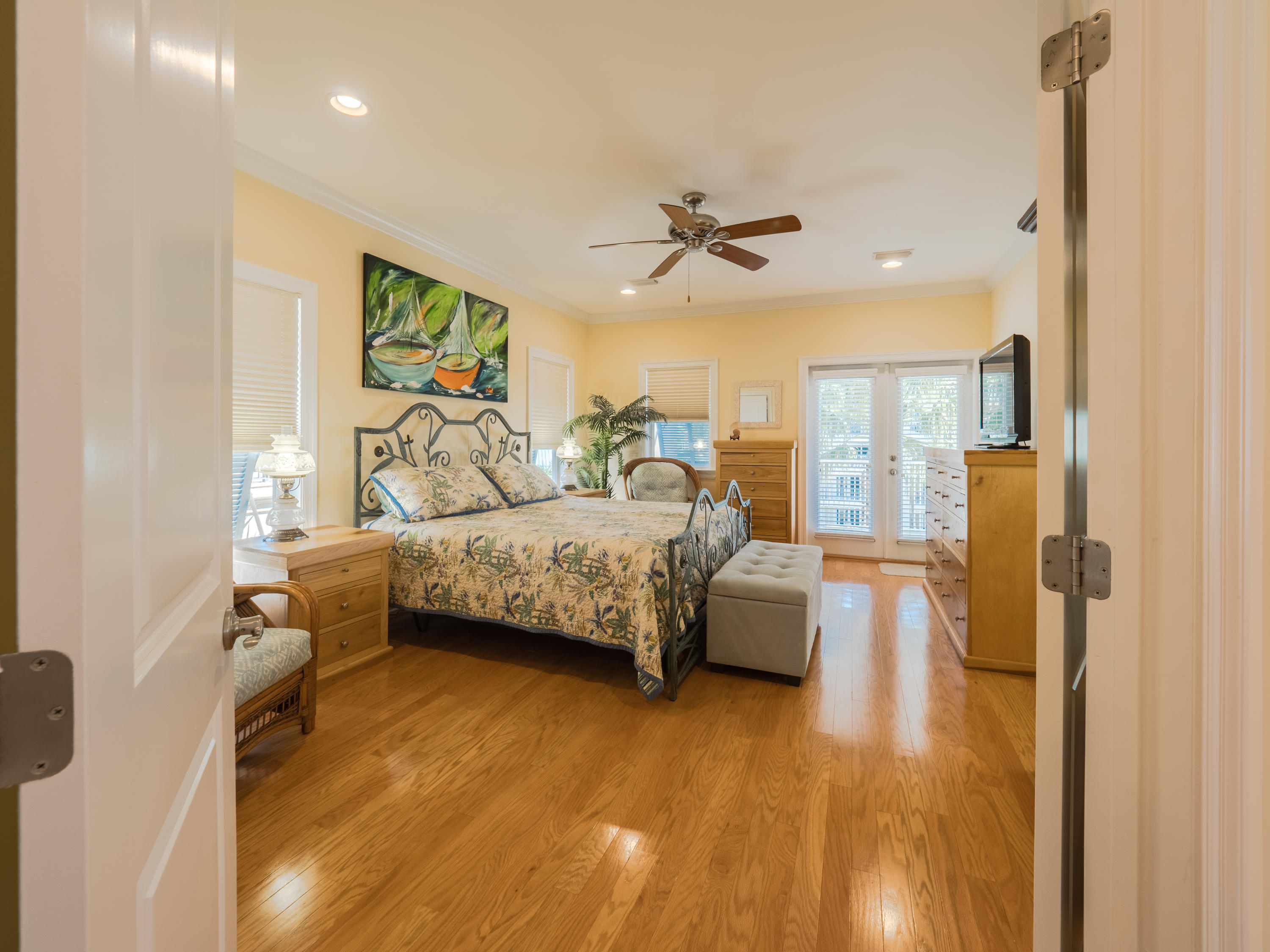 MARAVILLA SHORES - Residential