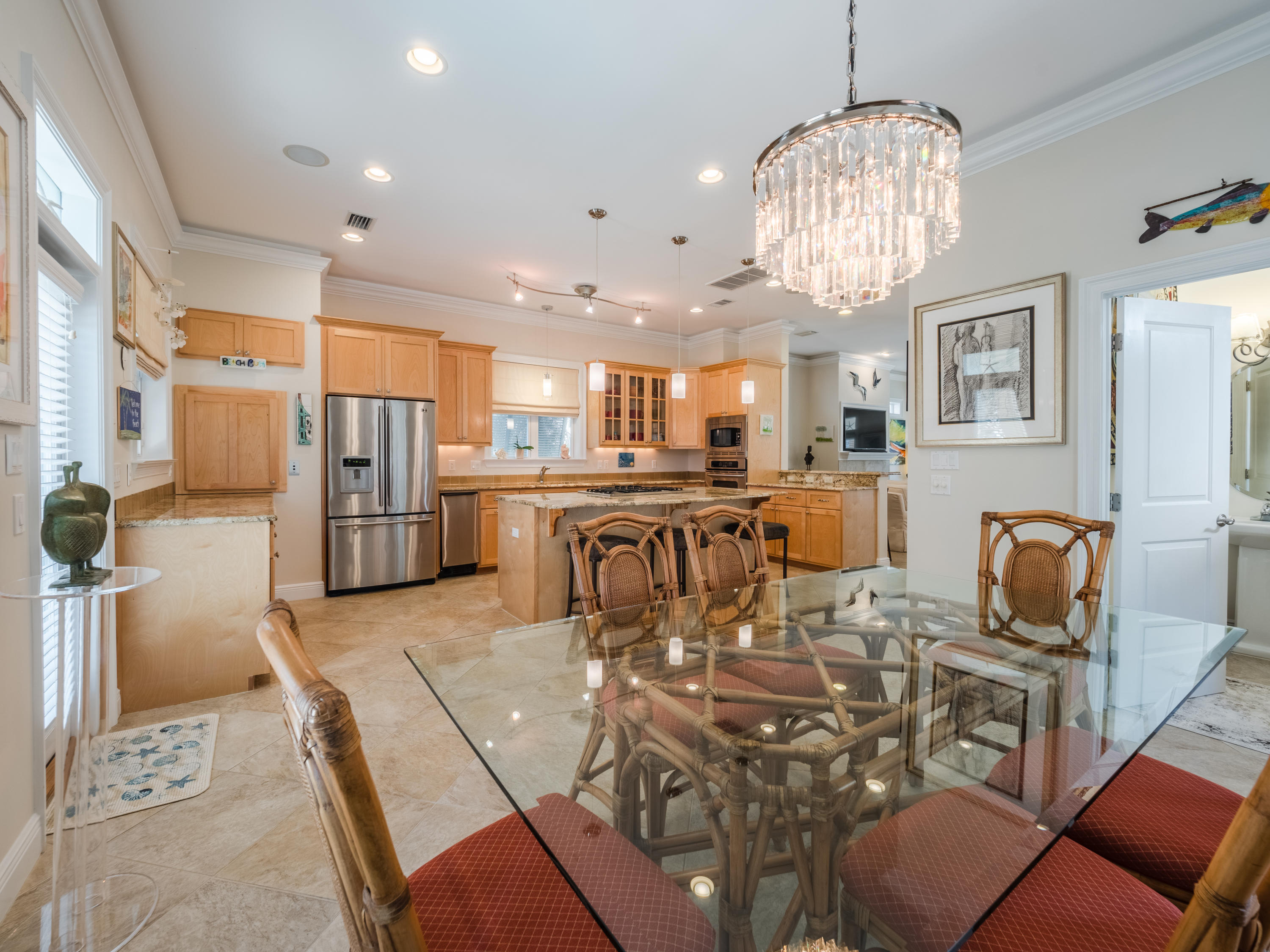 MARAVILLA SHORES - Residential