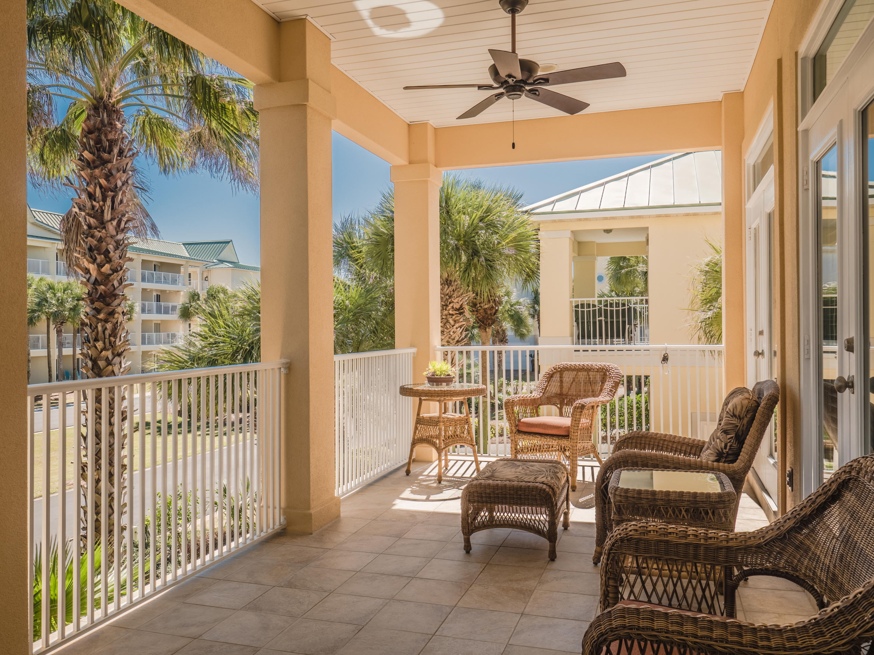 MARAVILLA SHORES - Residential