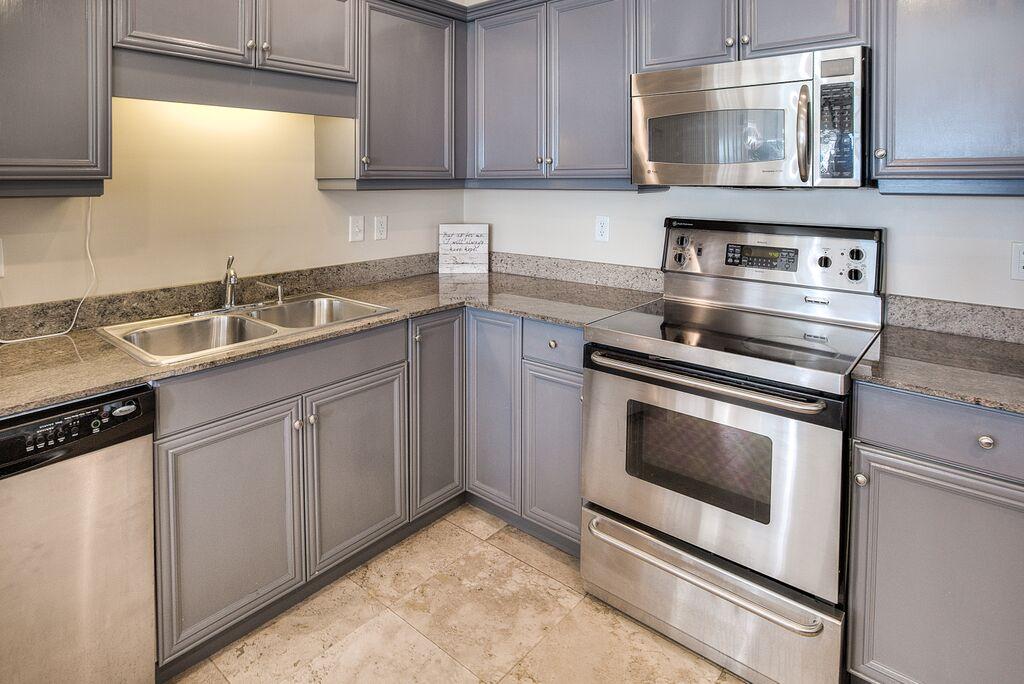 LEGACY THE - Residential