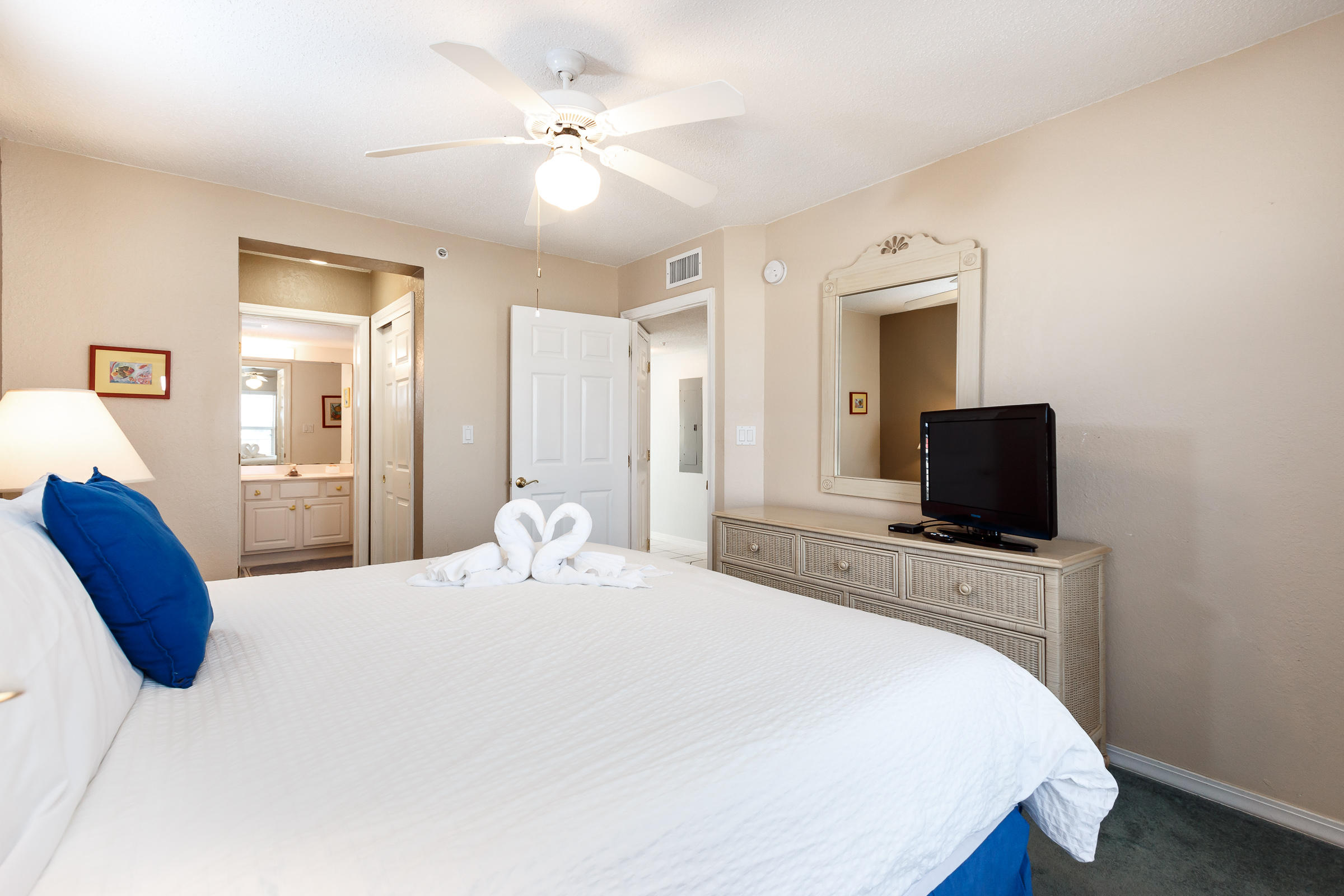 ISLANDER BEACH RESORT PH 2 - Residential