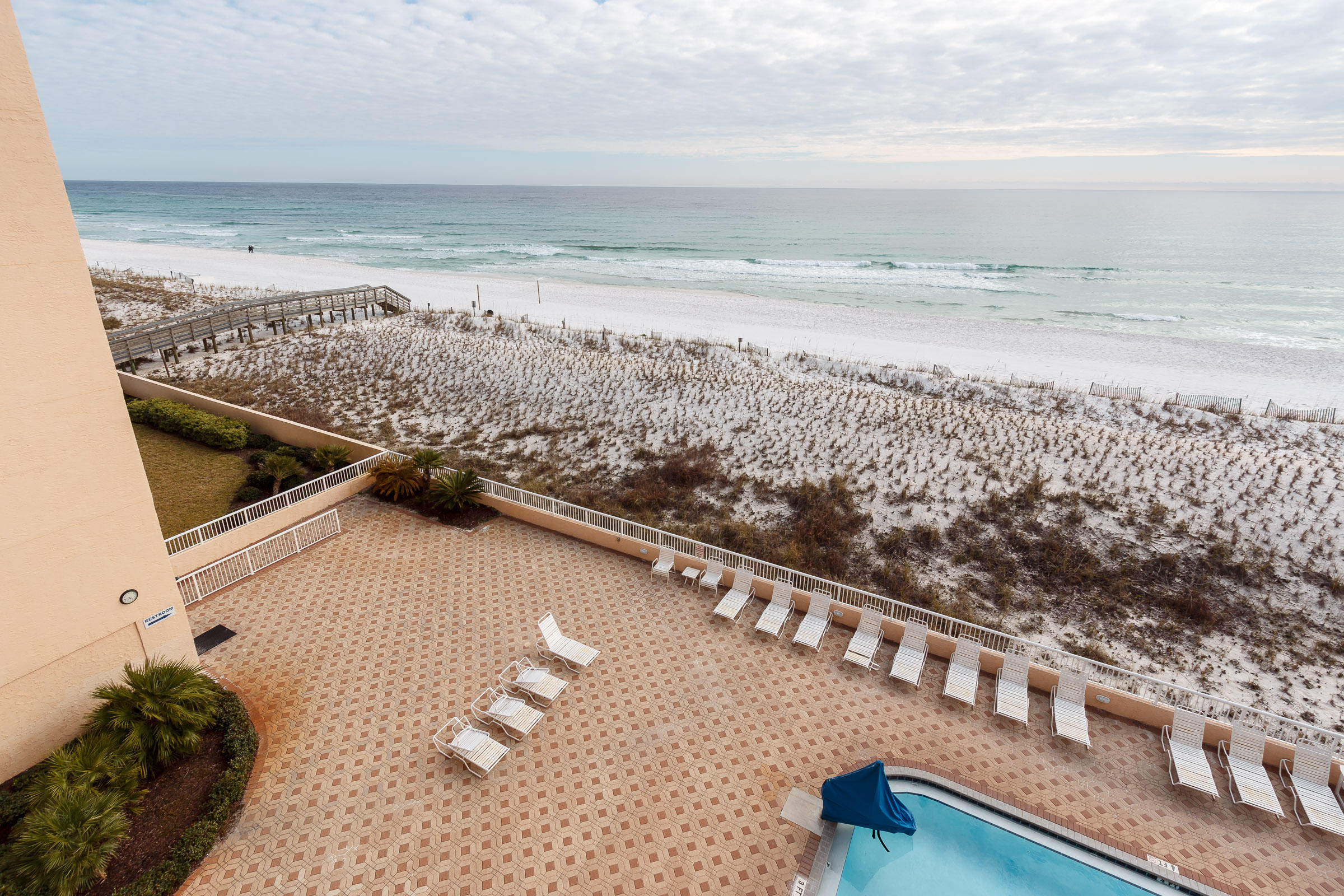 ISLANDER BEACH RESORT PH 2 - Residential