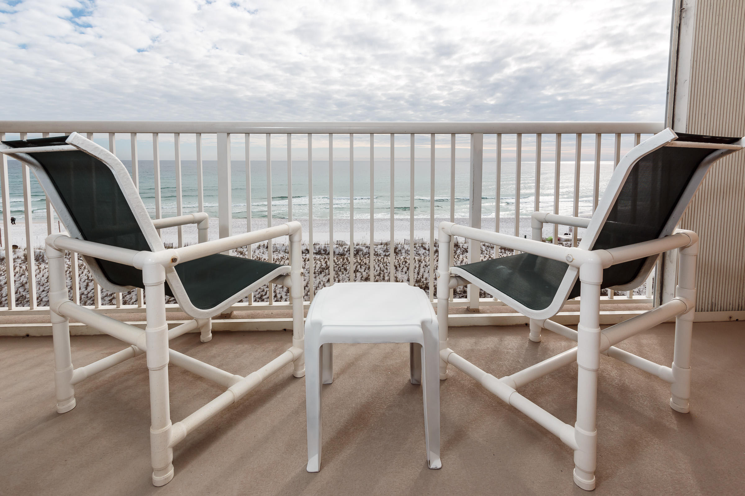 ISLANDER BEACH RESORT PH 2 - Residential