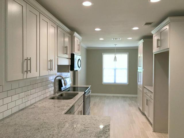 TOM KING ESTATES - Residential