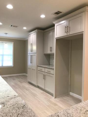 TOM KING ESTATES - Residential