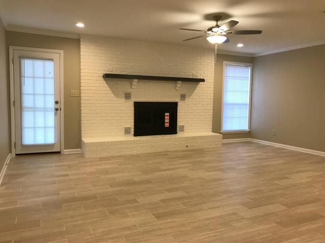 TOM KING ESTATES - Residential