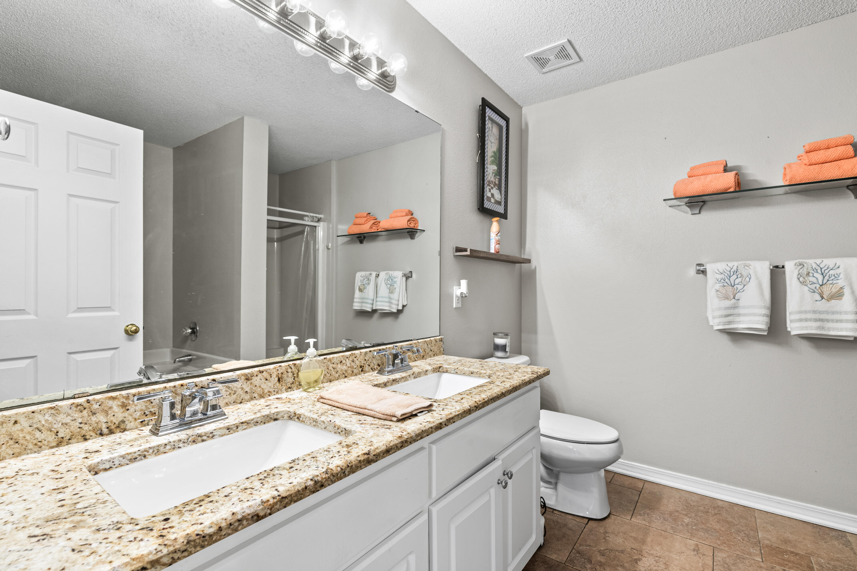 PARKER'S LANDING - Residential
