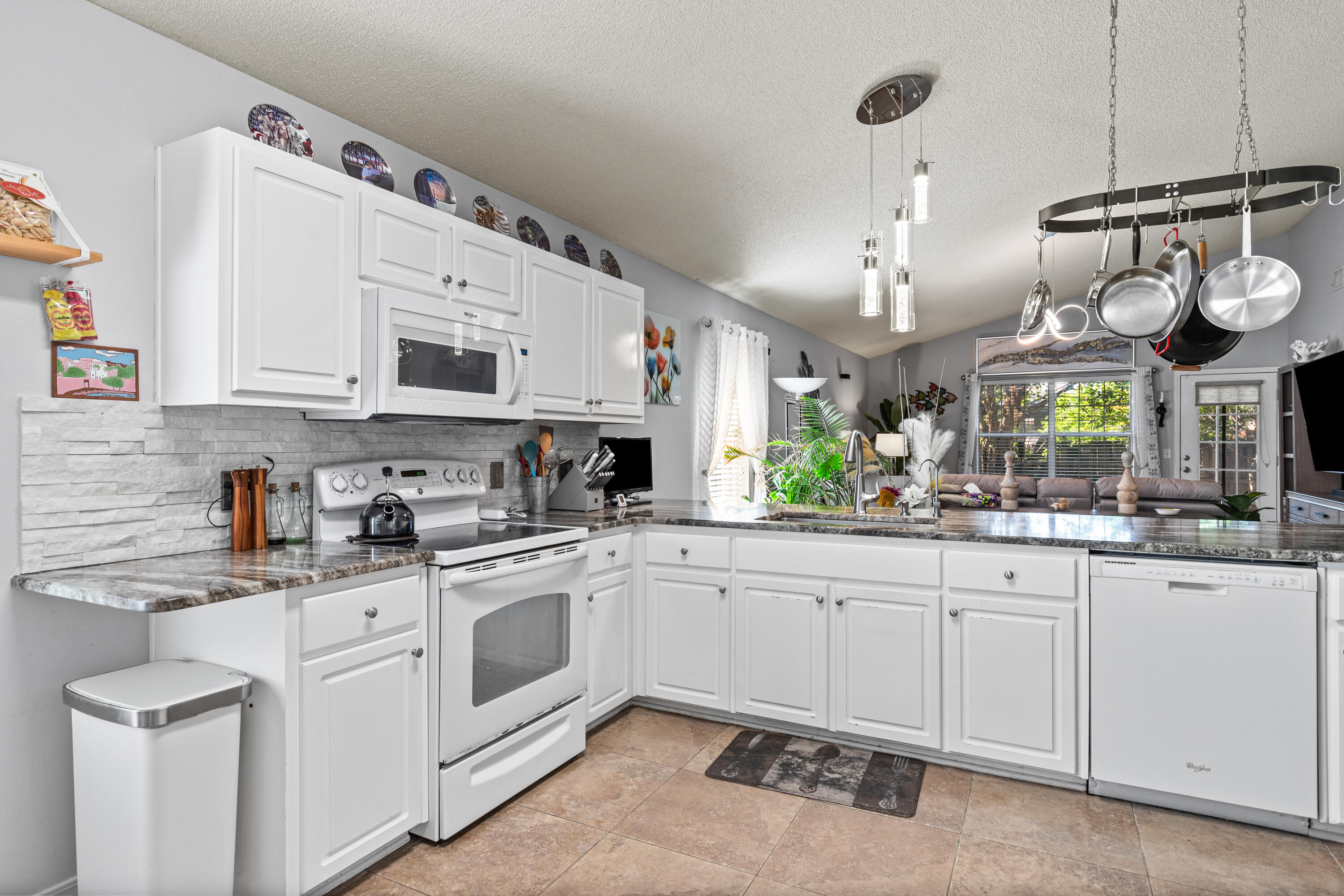 PARKER'S LANDING - Residential
