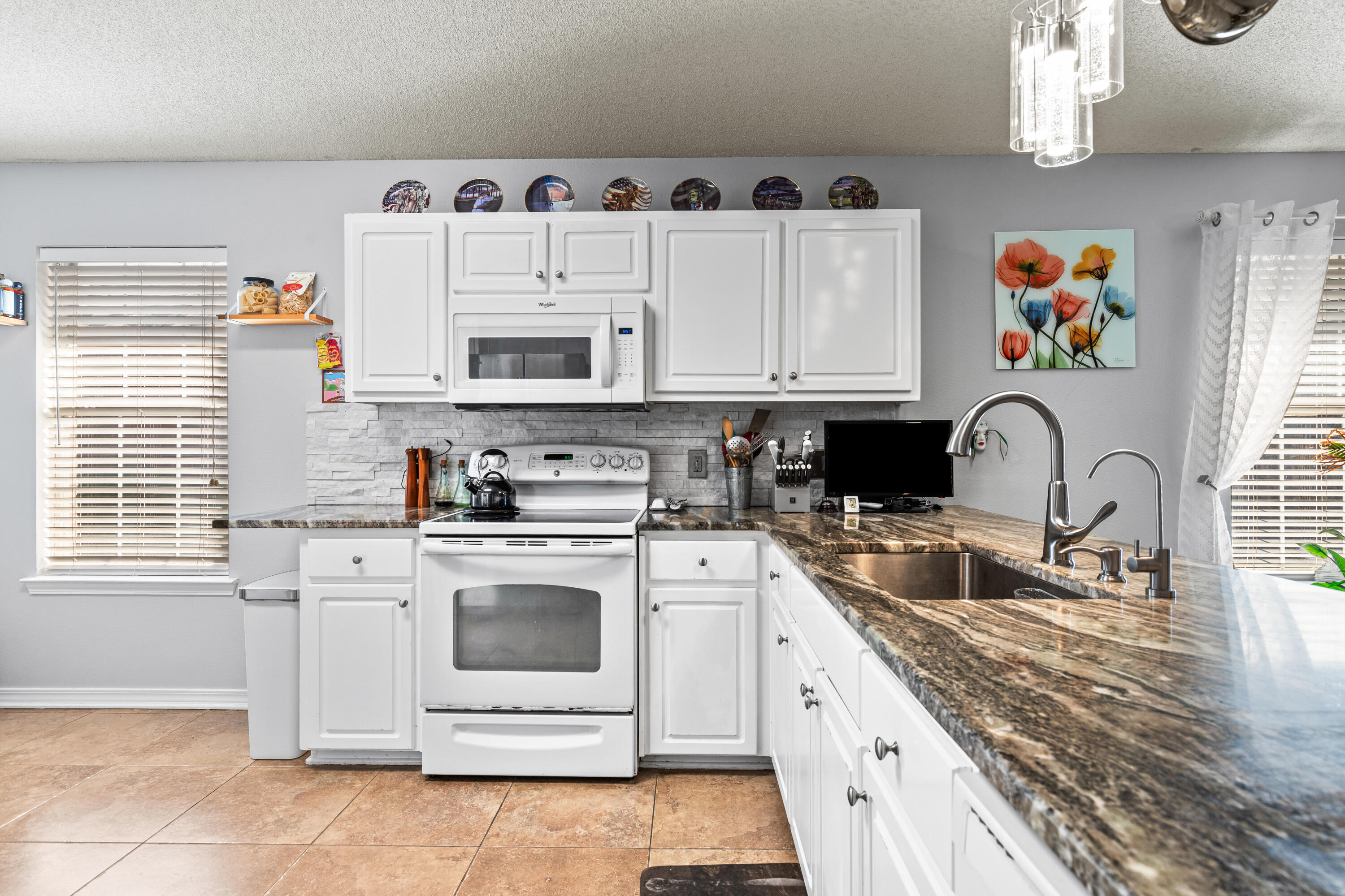 PARKER'S LANDING - Residential