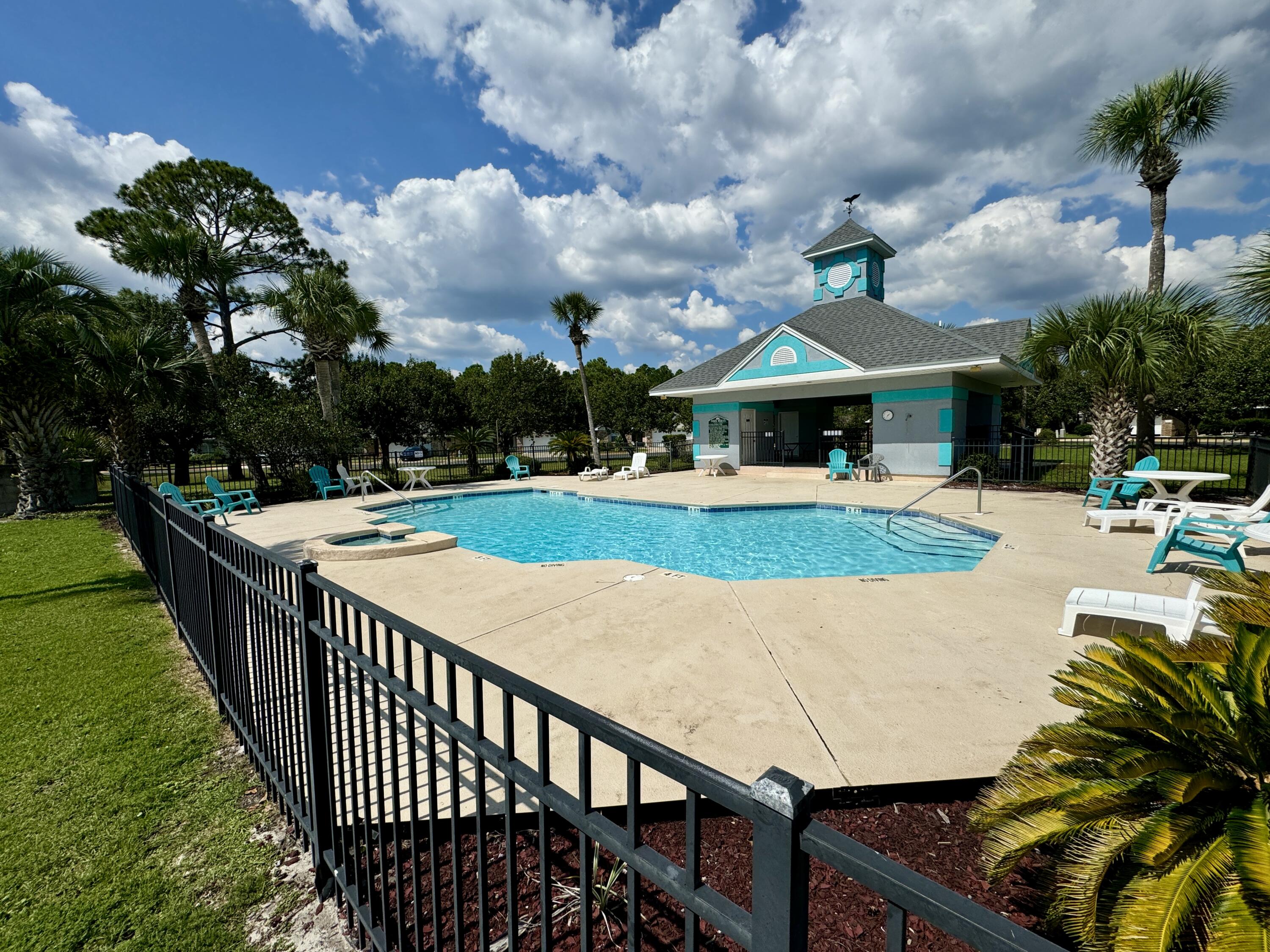 PARKER'S LANDING - Residential