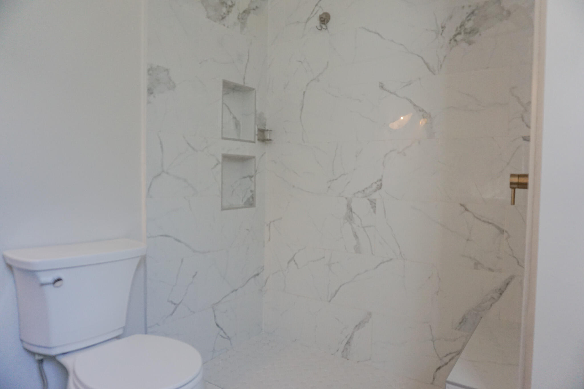 APLIN HEIGHTS S/D PH 2 - Residential Lease