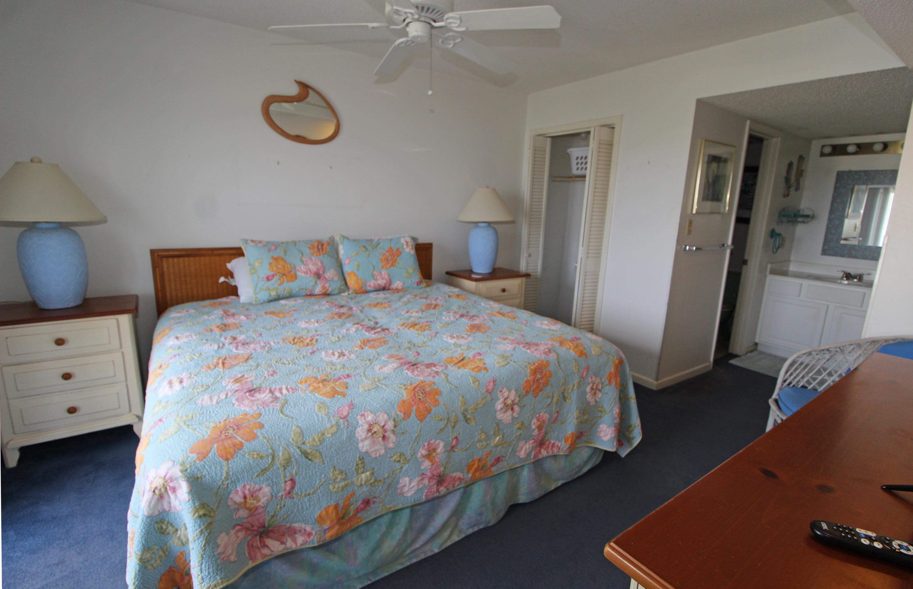 EL MATADOR CONDO - Residential