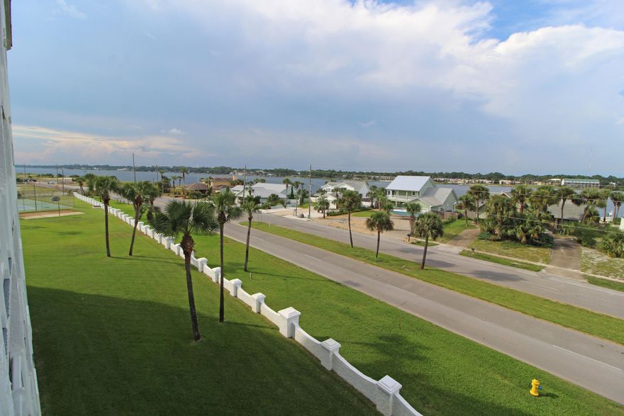 GREAT VIEWS OF THE SOUND FROM THIS FOURTH FLOOR UNIT. AT NIGHT THE VIEW ACROSS THE SOUND OF THE LIGHTS OF FORT WALTON BEACH IS EXCEPTIONAL. THE EL MATADOR HAS TWO SWIMMING POOLS AND TENNIS COURTS.